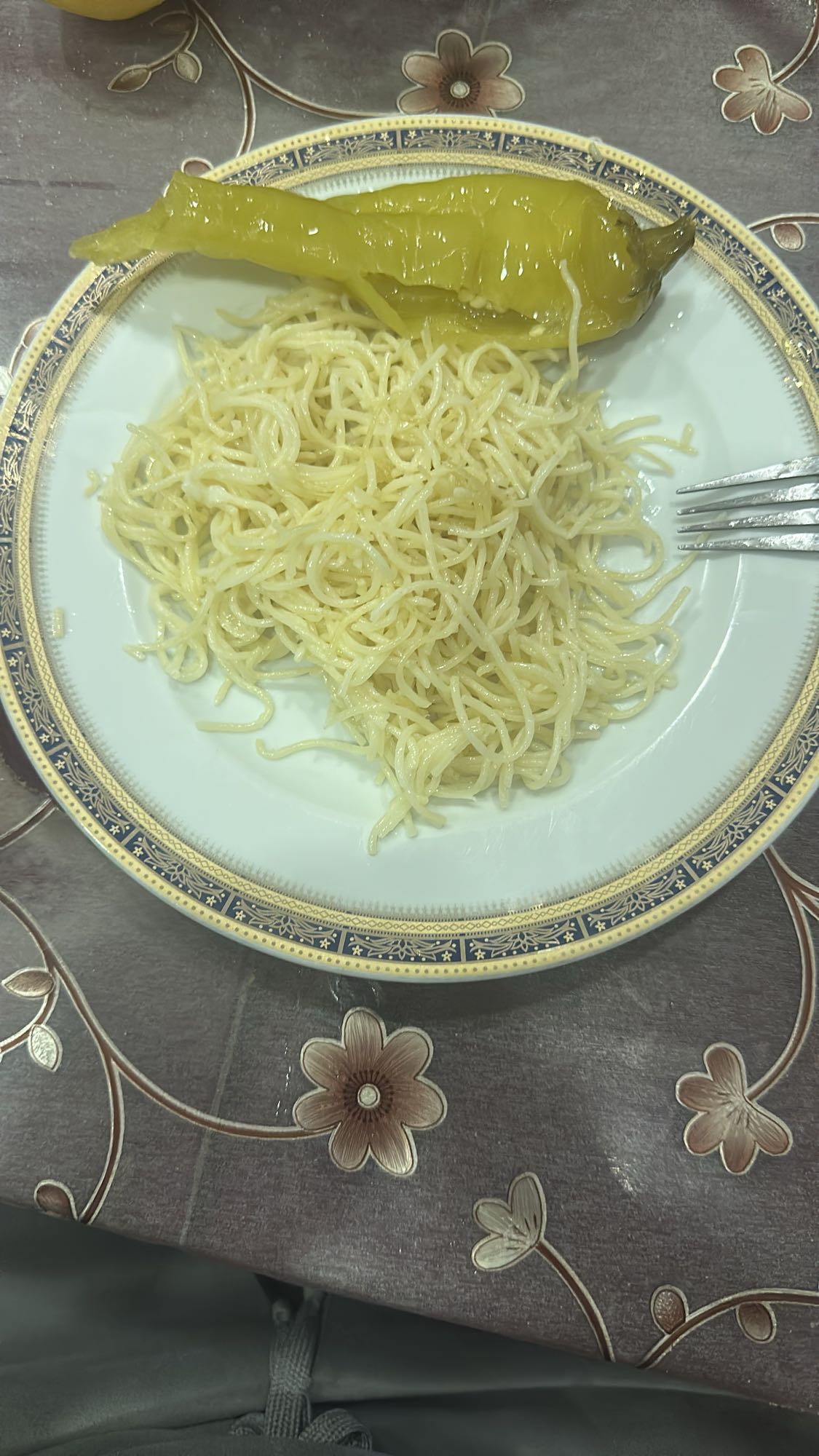 Butter noodles & pepper