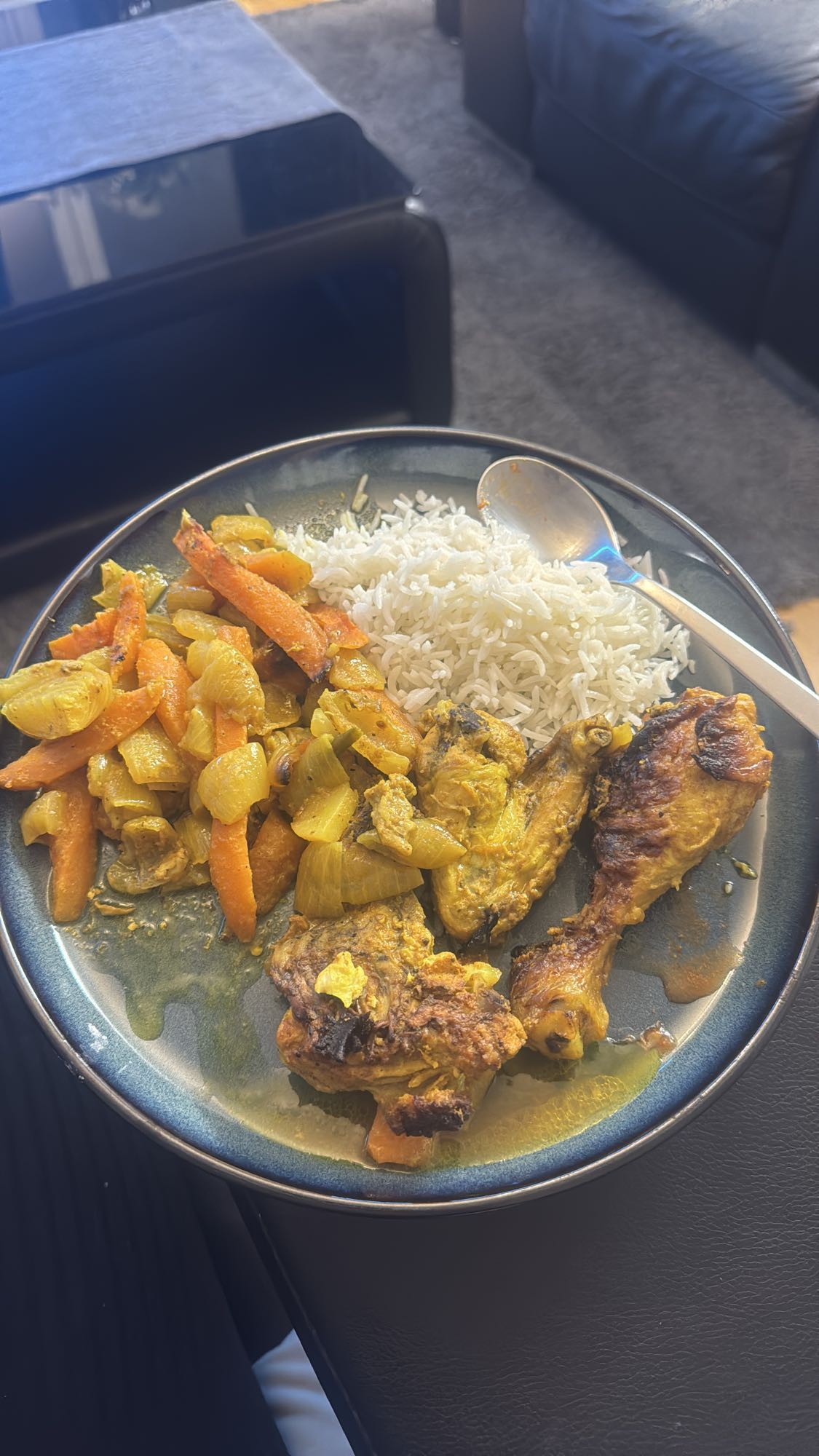 Kyckling med ris och grönsaker