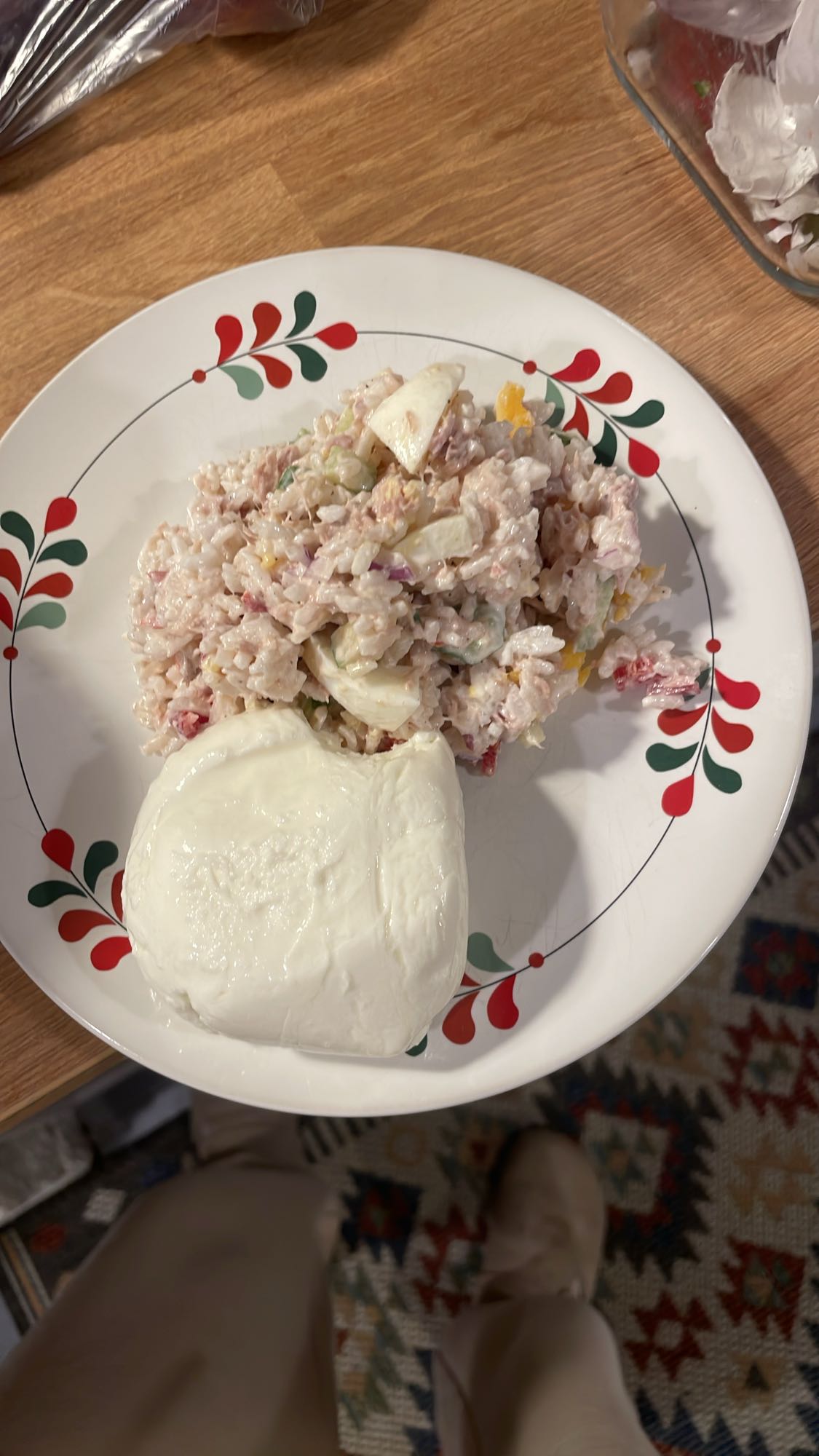 Sałatka ryżowa z jajkiem i jogurtem