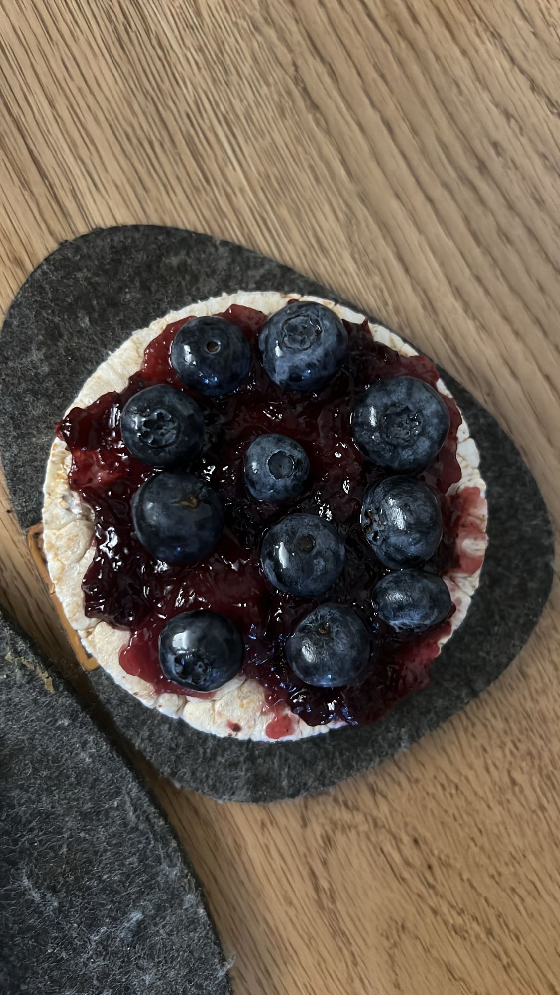 Rice Cake with Berries
