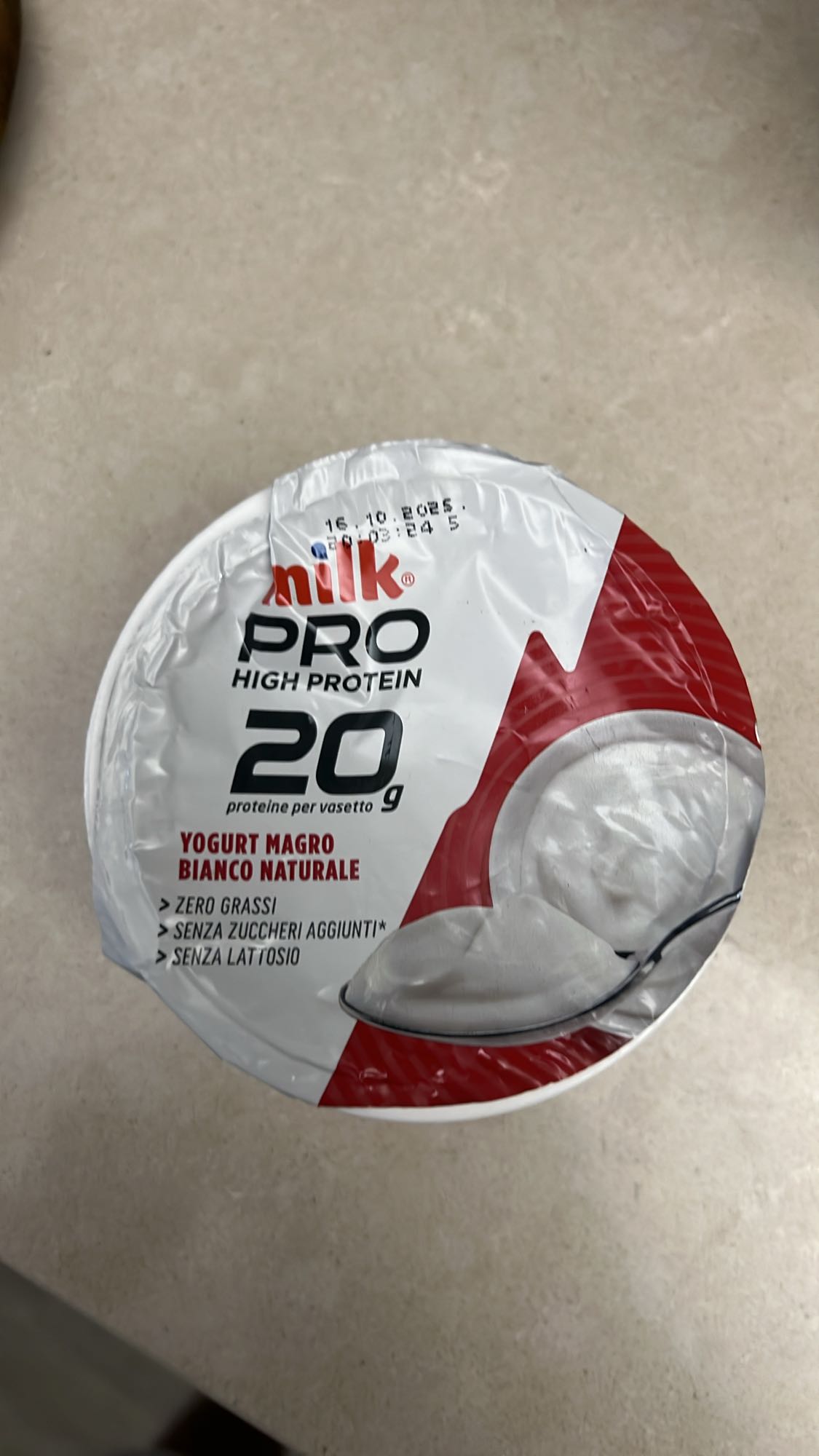 Yogurt magro proteico