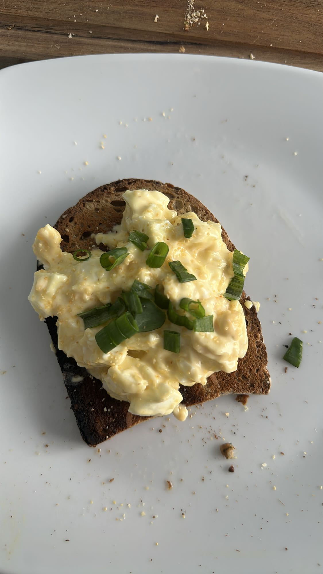 Toast aux œufs mayo