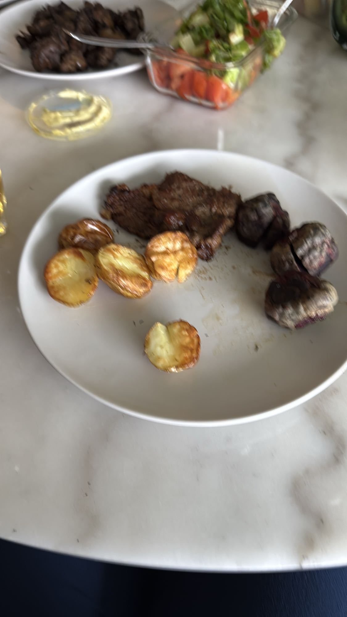 Biff med potatis och rödbetor