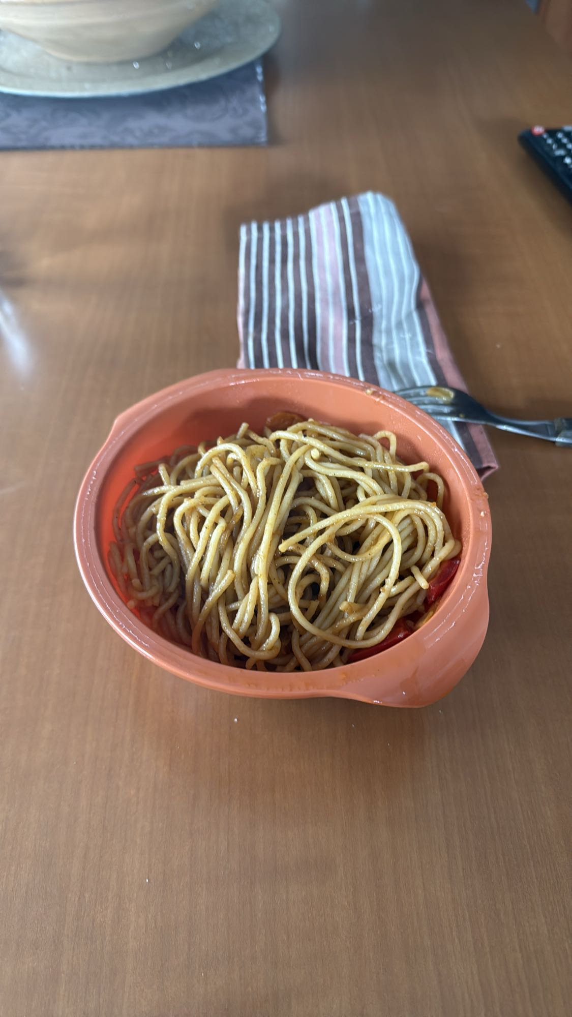 espaguetis con salsa