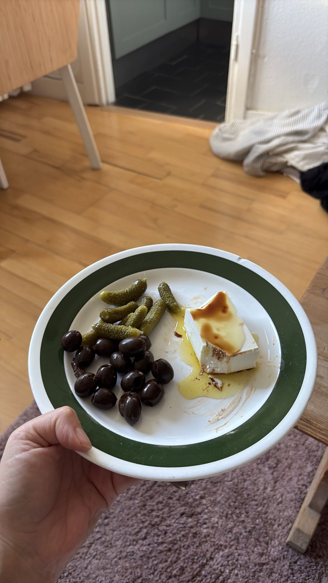 Feta med oliver & pickles