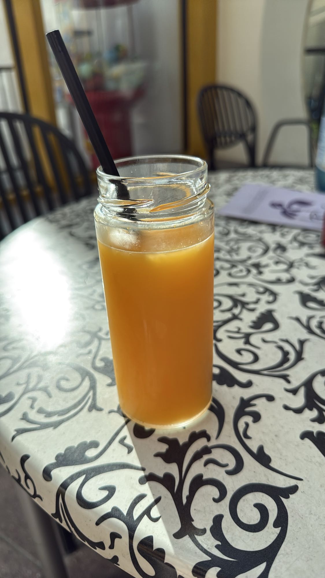 Suc de portocale proaspăt