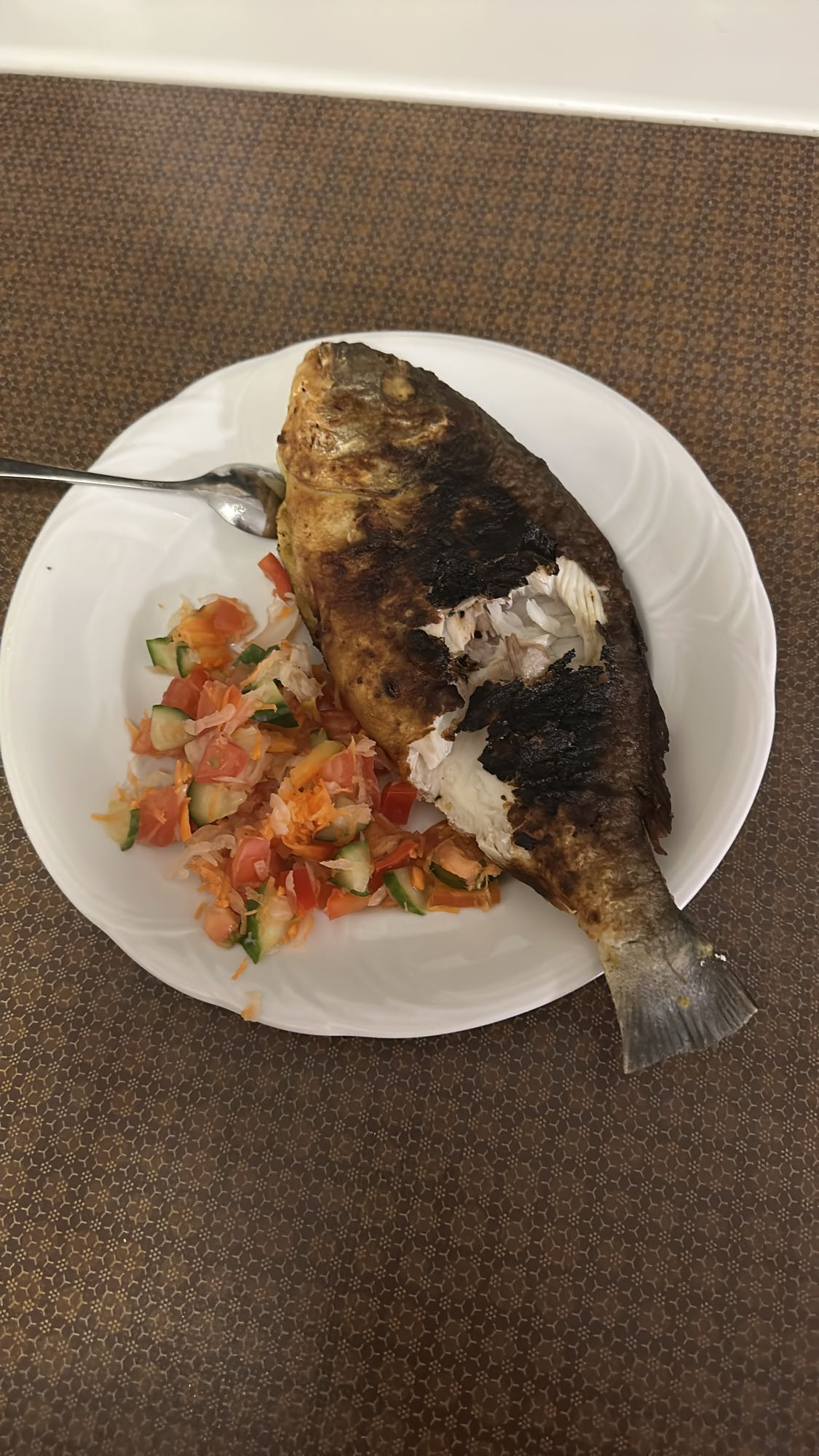 Grilled Fish with Salad