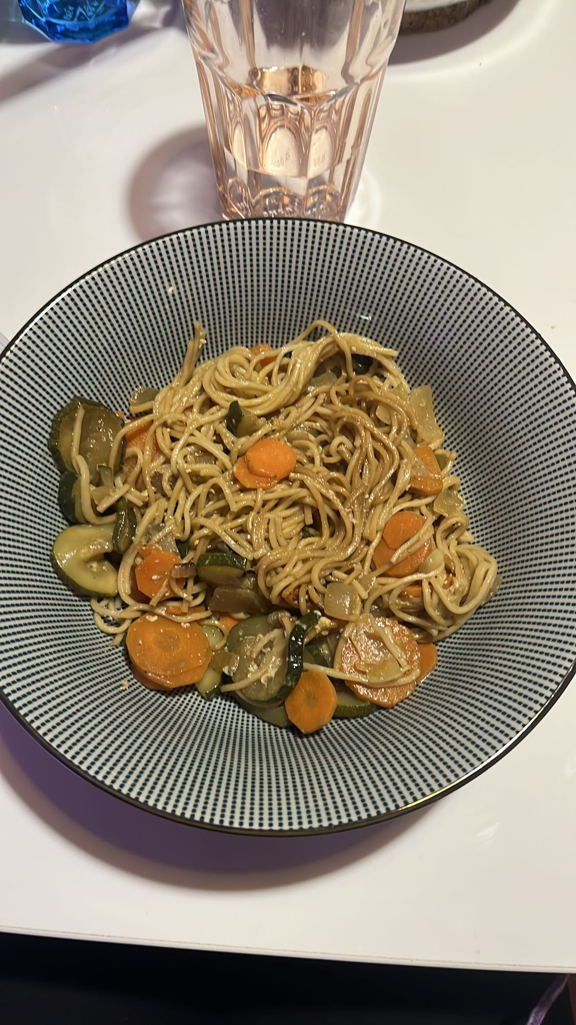 Nouilles sautées légumes