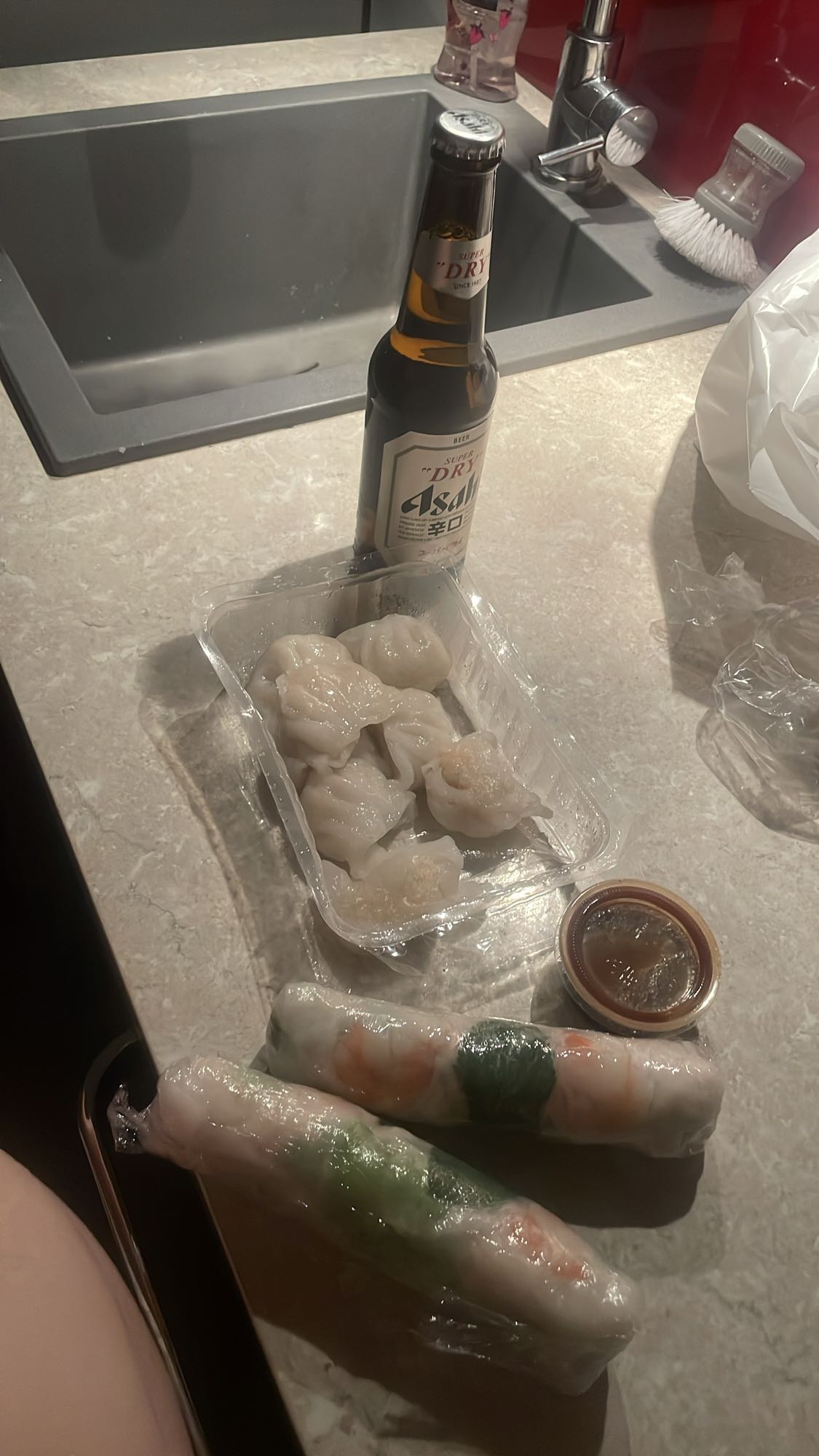 Rouleaux de printemps et raviolis