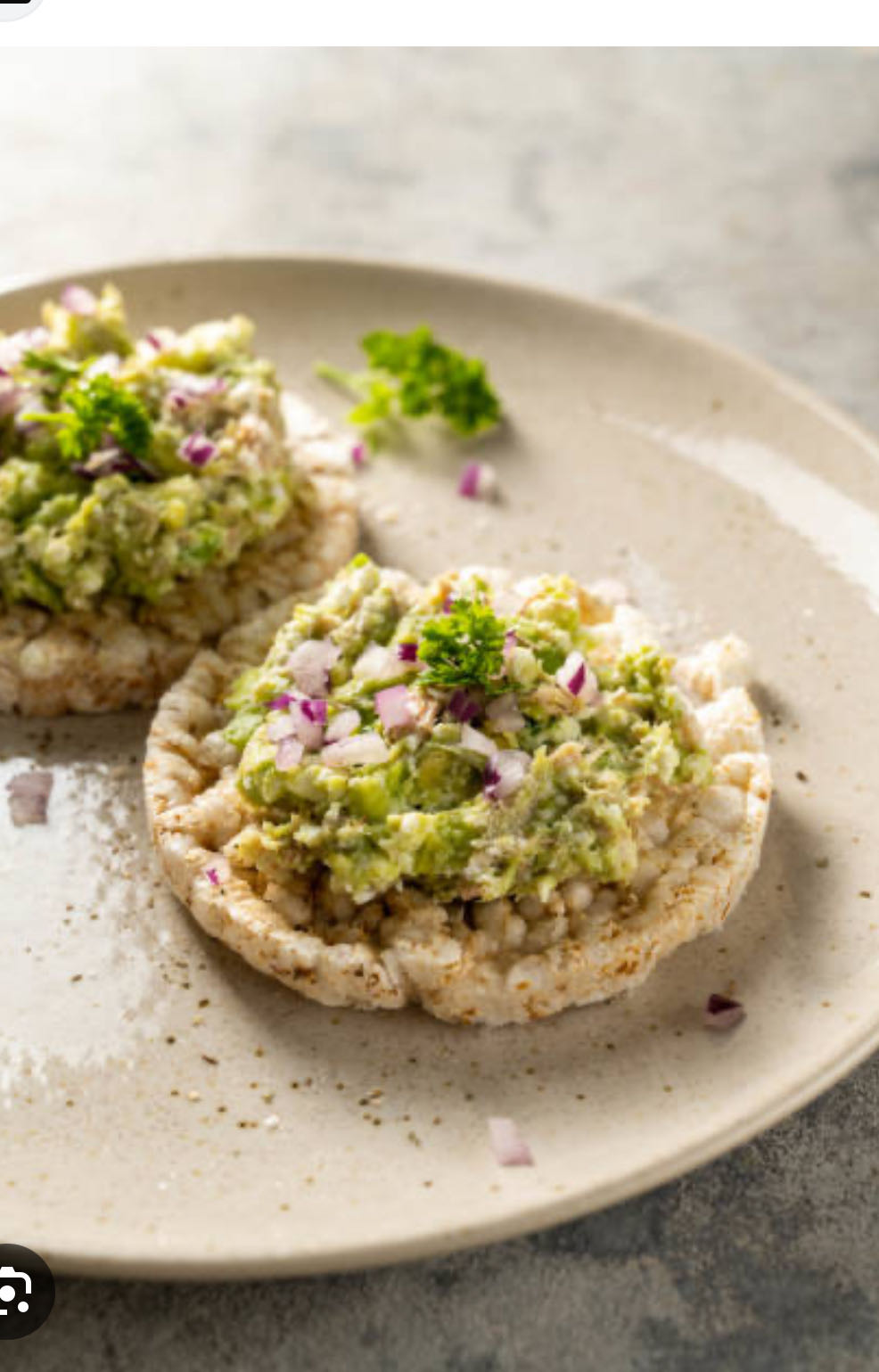 Avocado Rice Cakes
