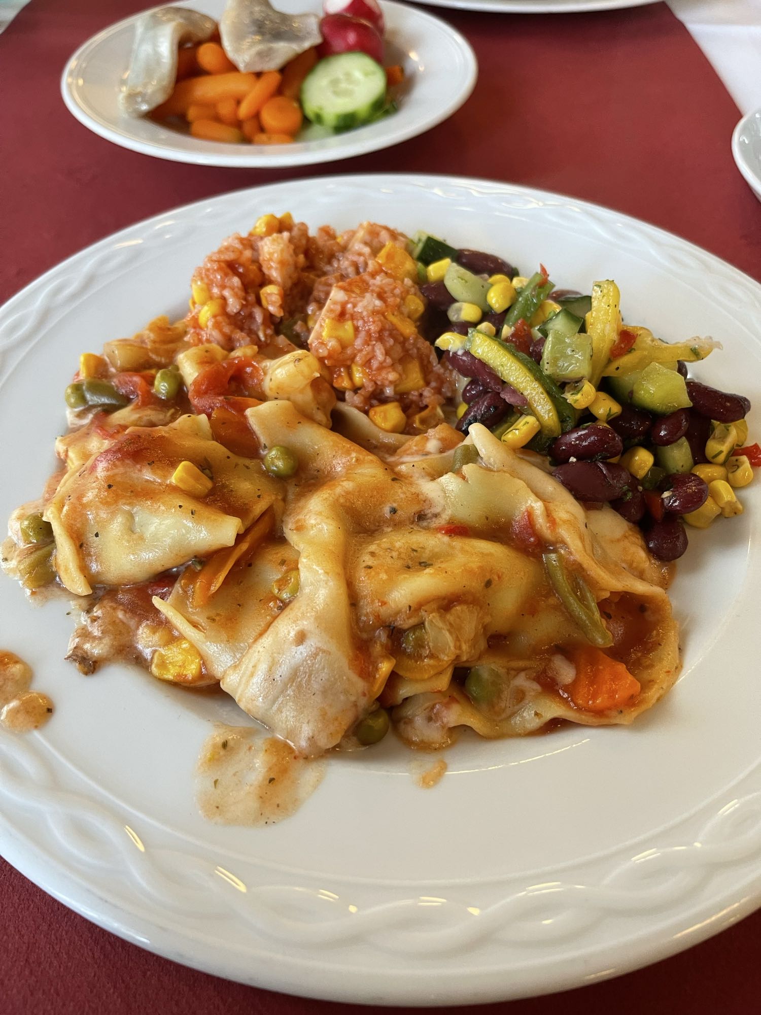 Gemüseravioli mit Reis