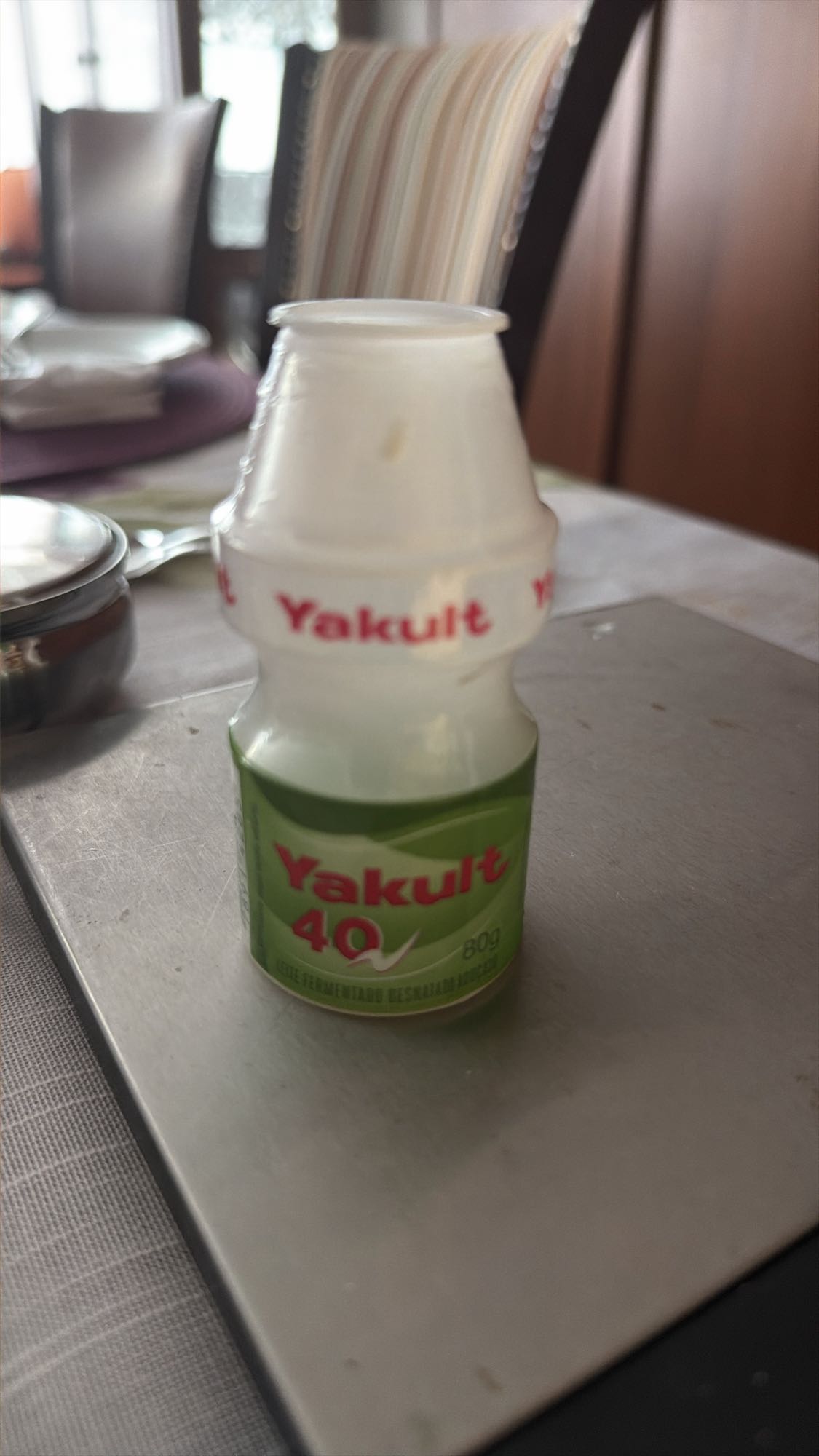 Yakult 40 Light