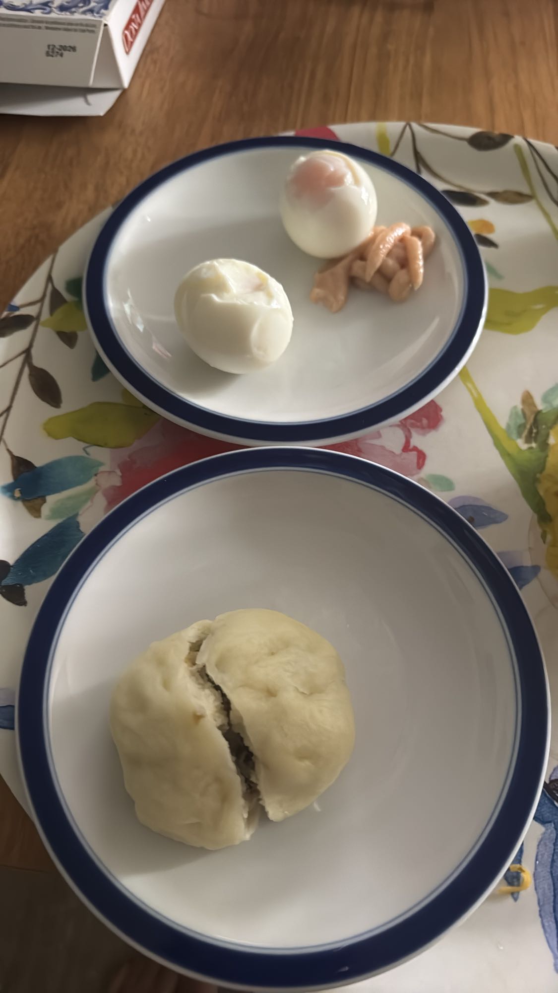 Ägg och bao frukost