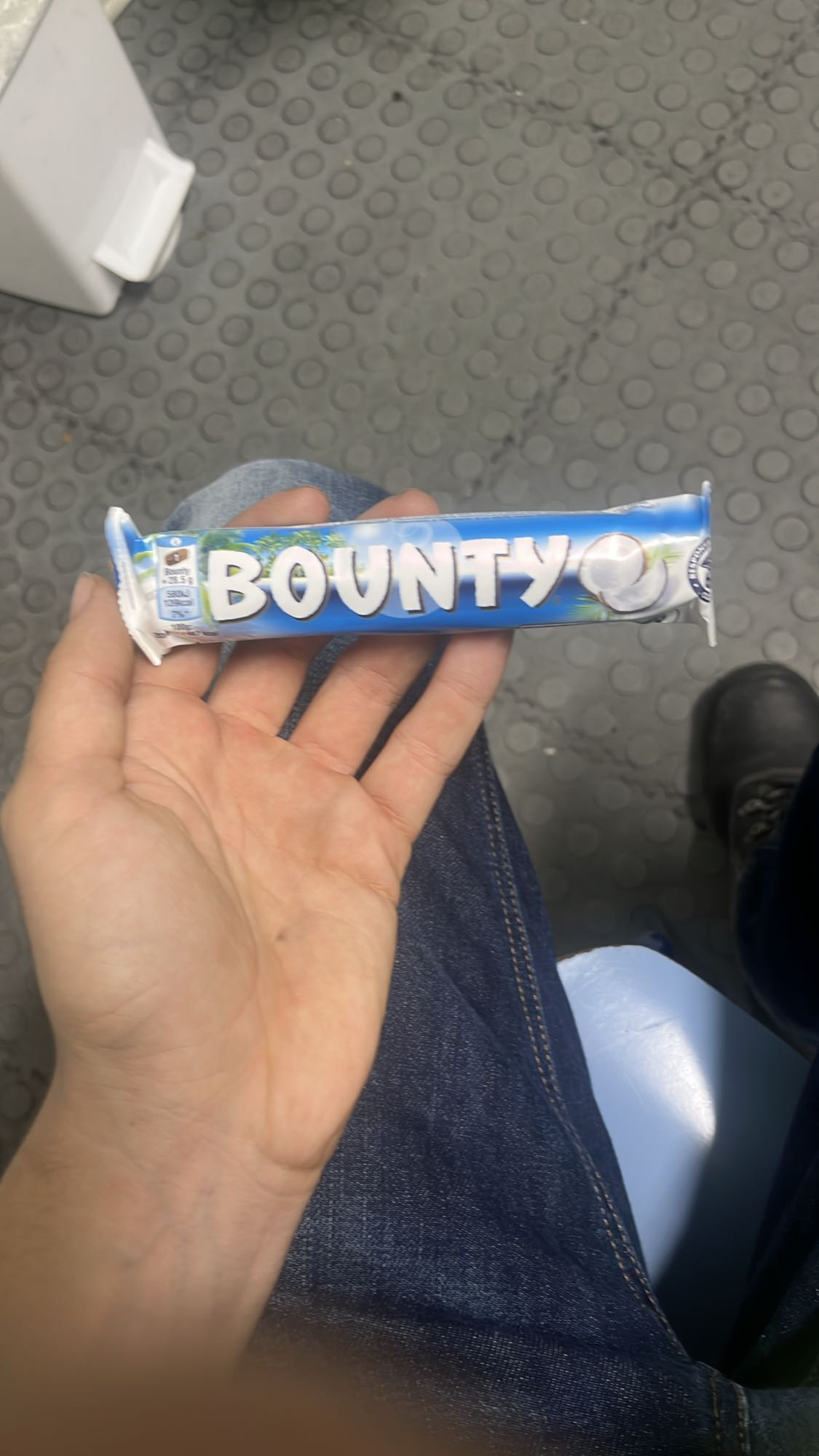 Bounty chocolate bar