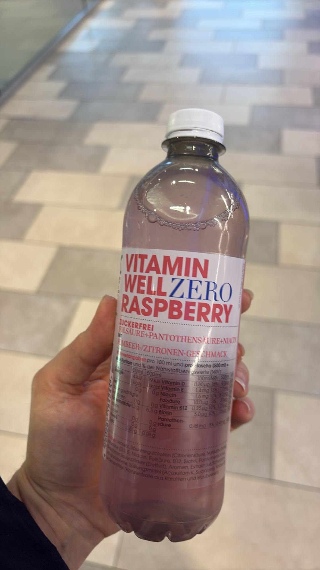 Vitamin Well Raspberry