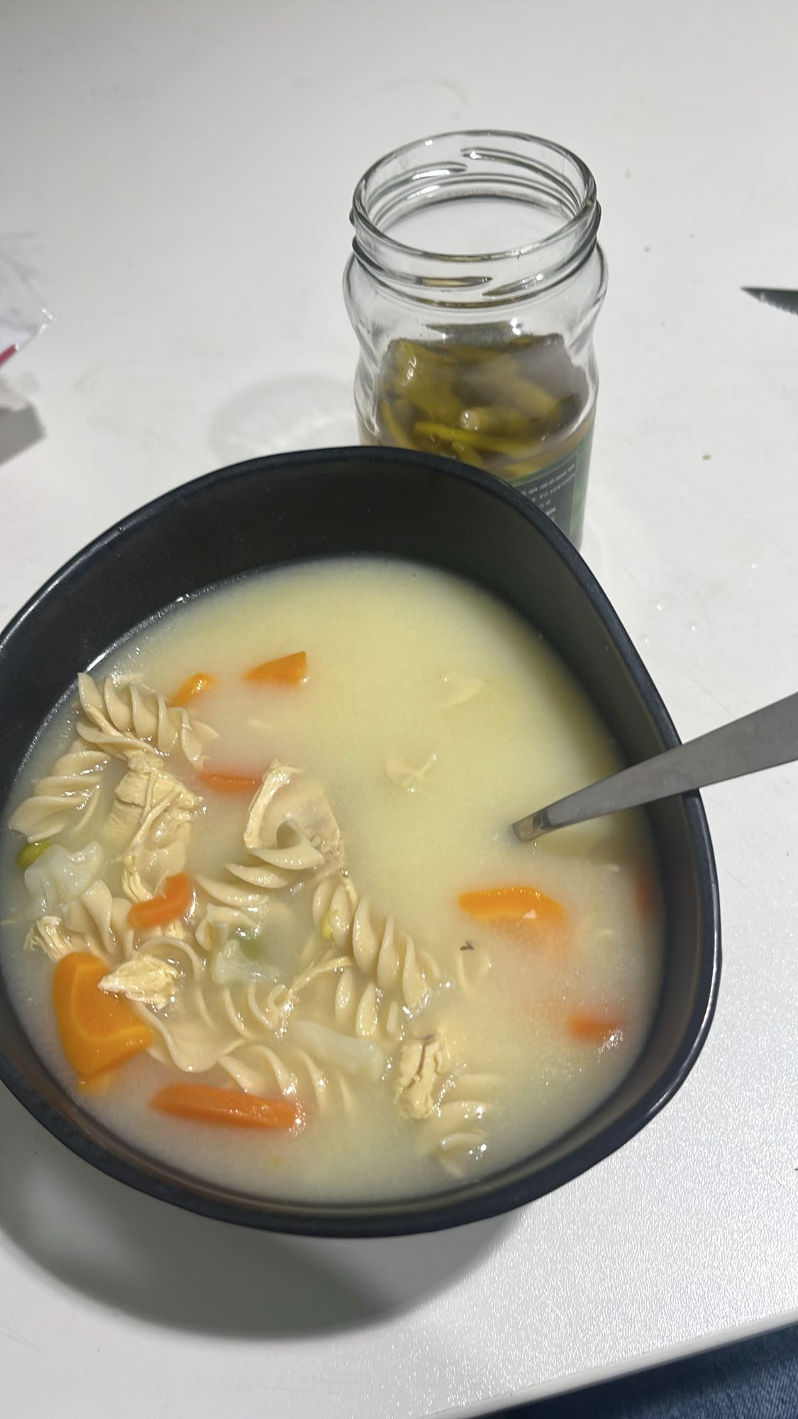 Supă cu pui și paste