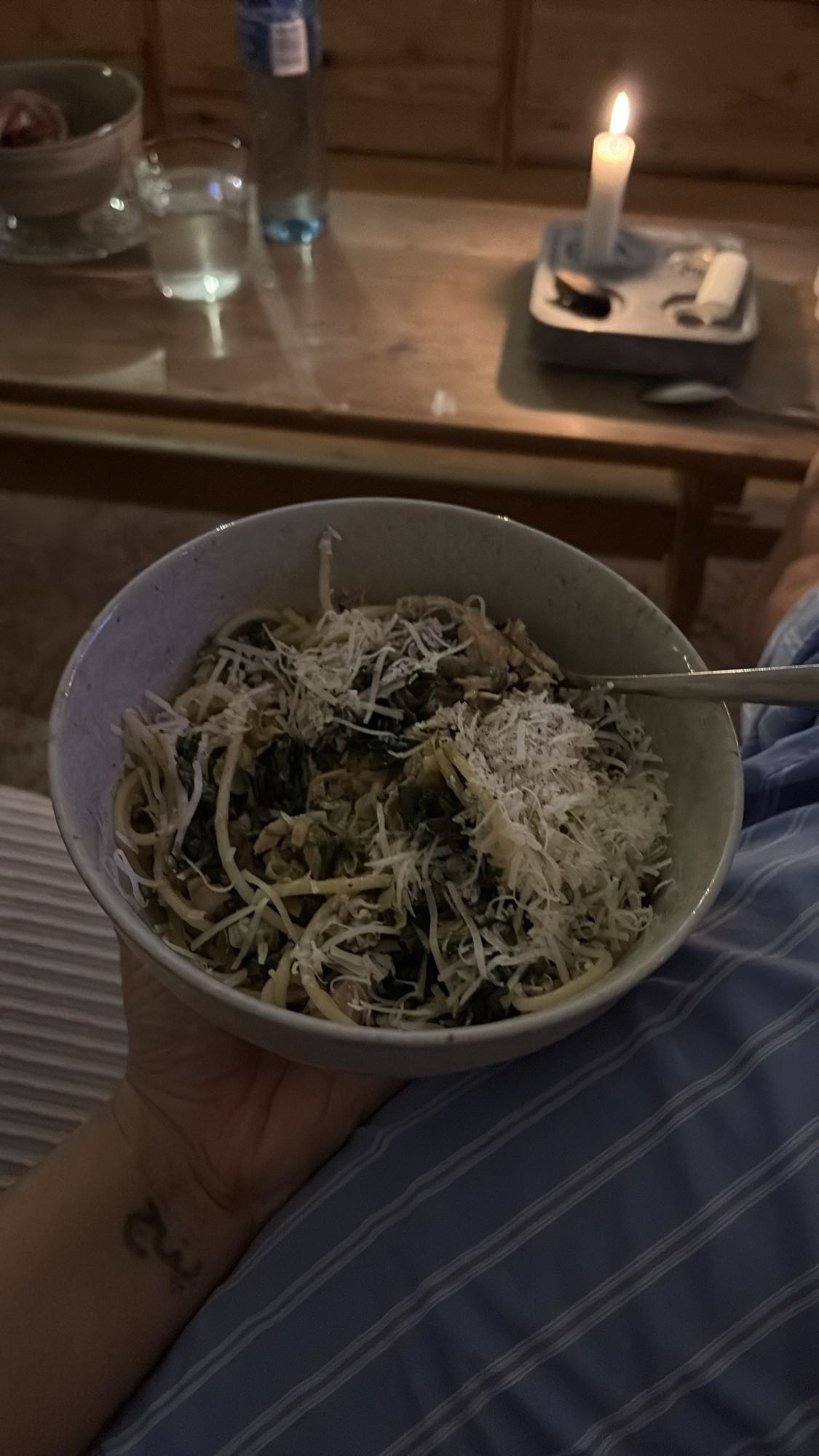 Pasta med svamp och spenat