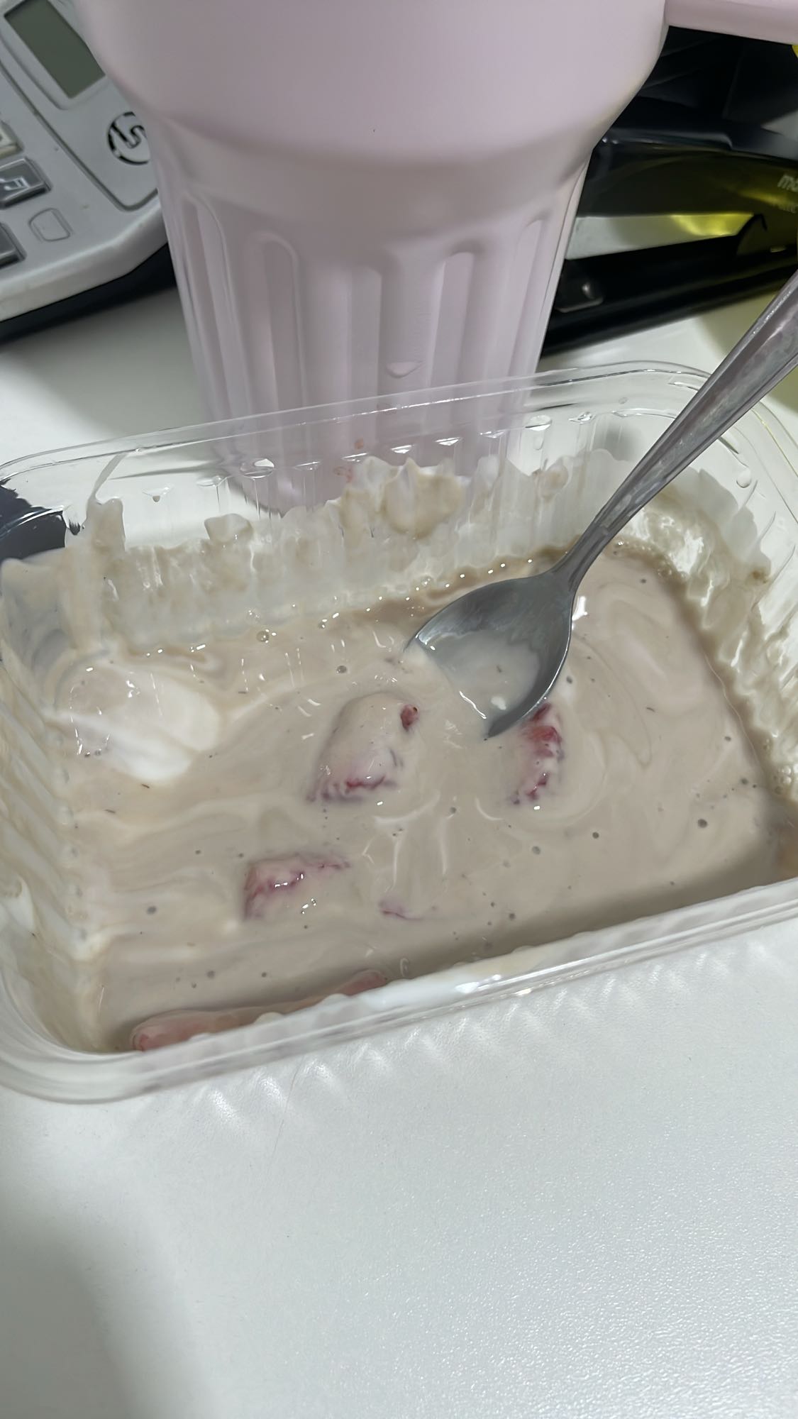 Iogurte com morangos