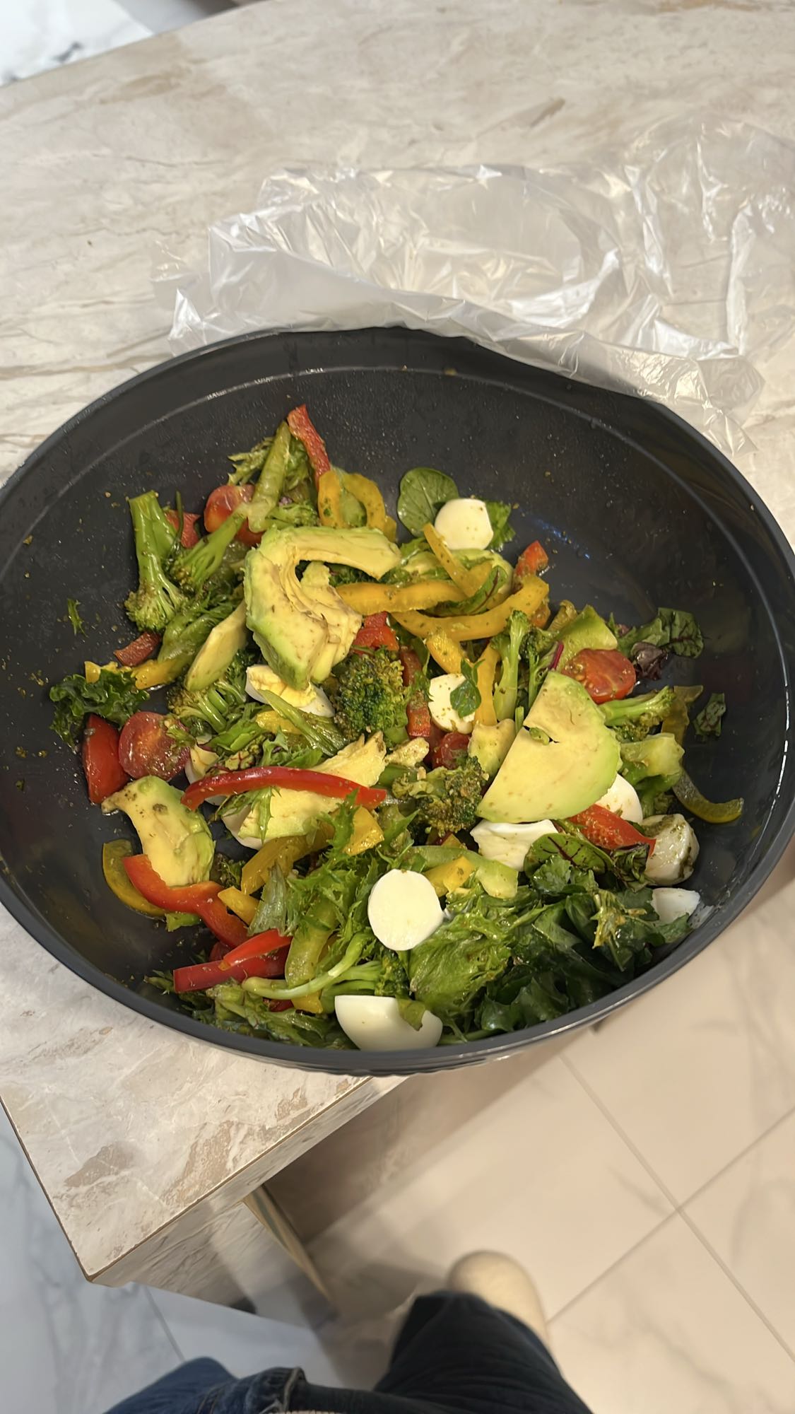 Avocado Veggie Salad