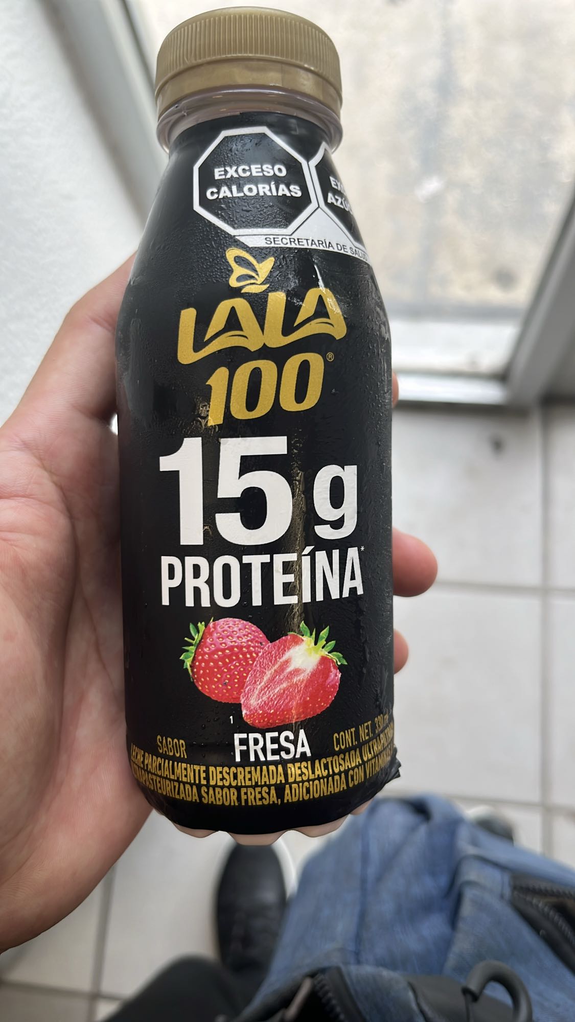 Bebida de fresa Lala 100