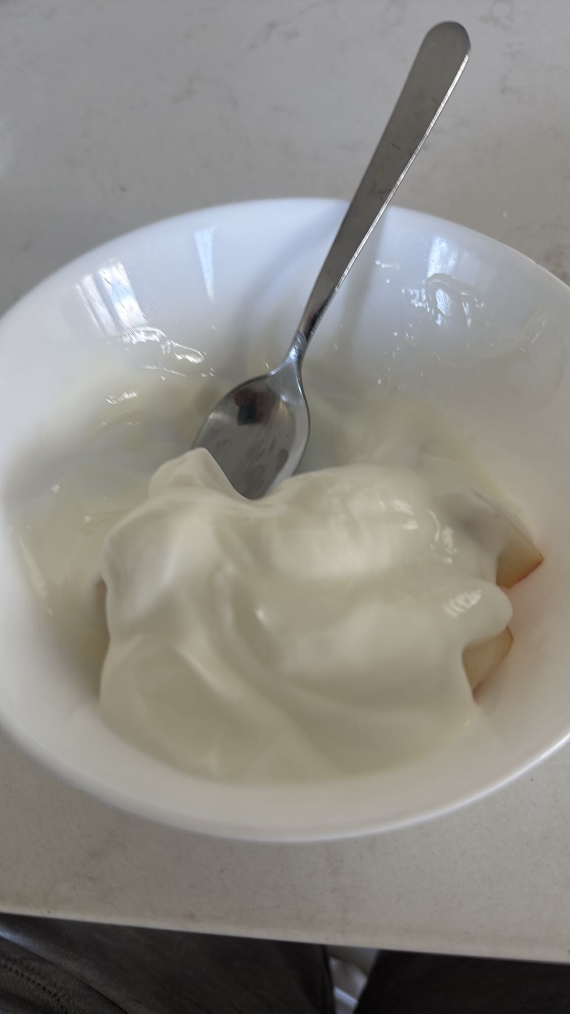 Yogurt with Apple