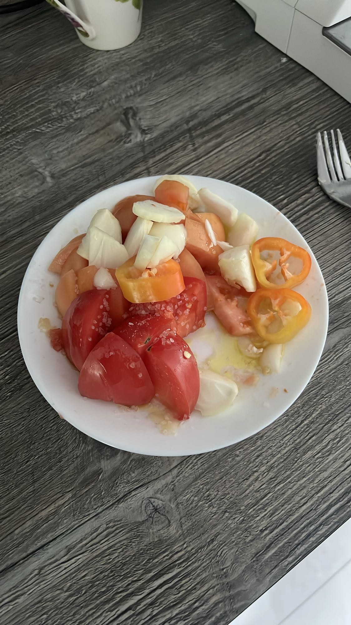 Tomat- och löksallad