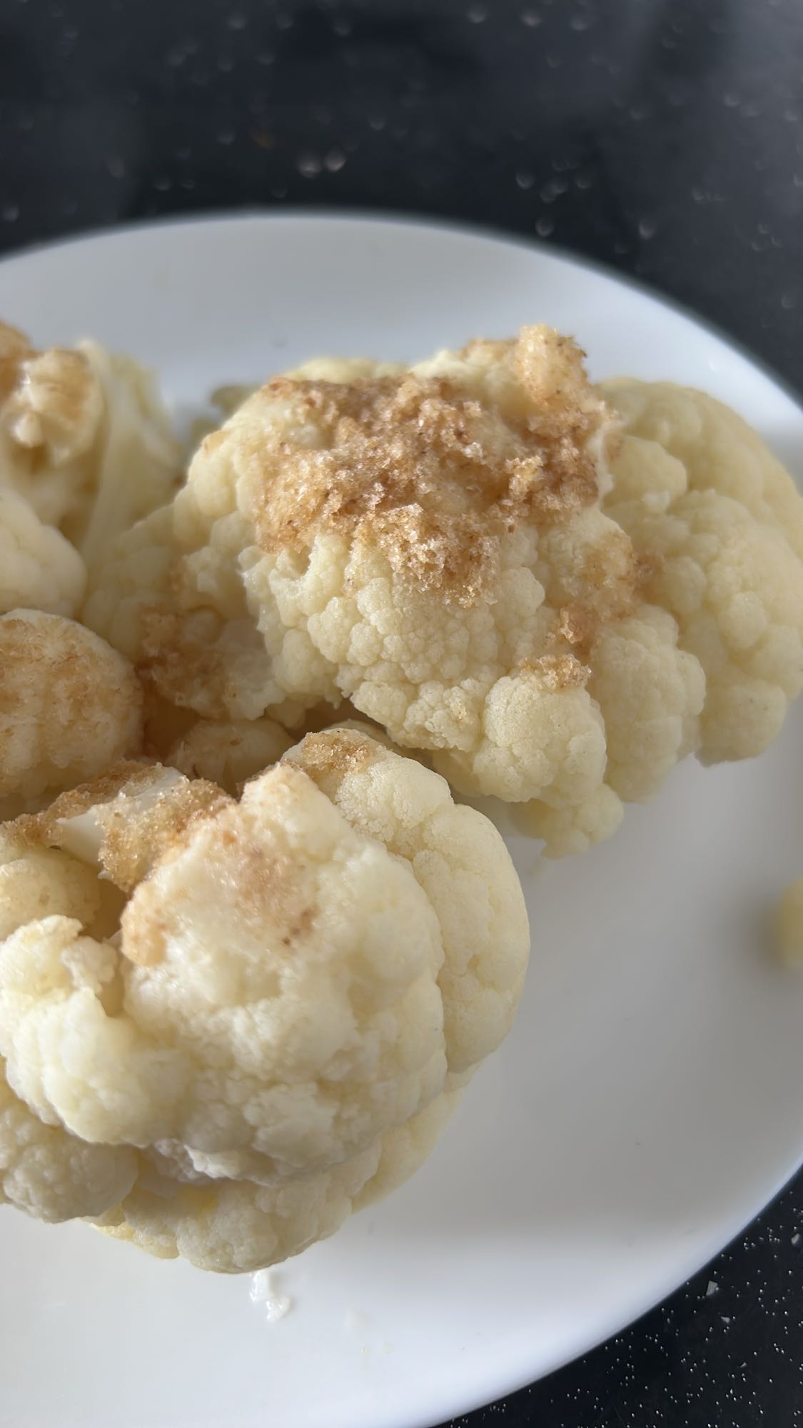 Kalafior z bułką tartą