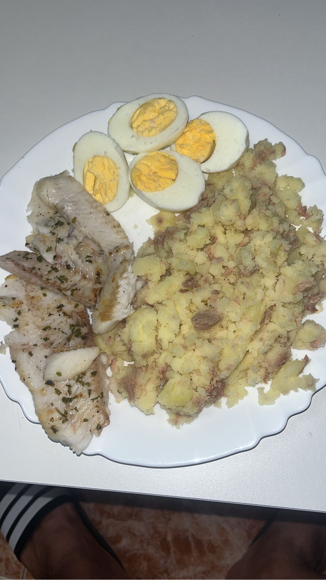Pescado, huevo y papa