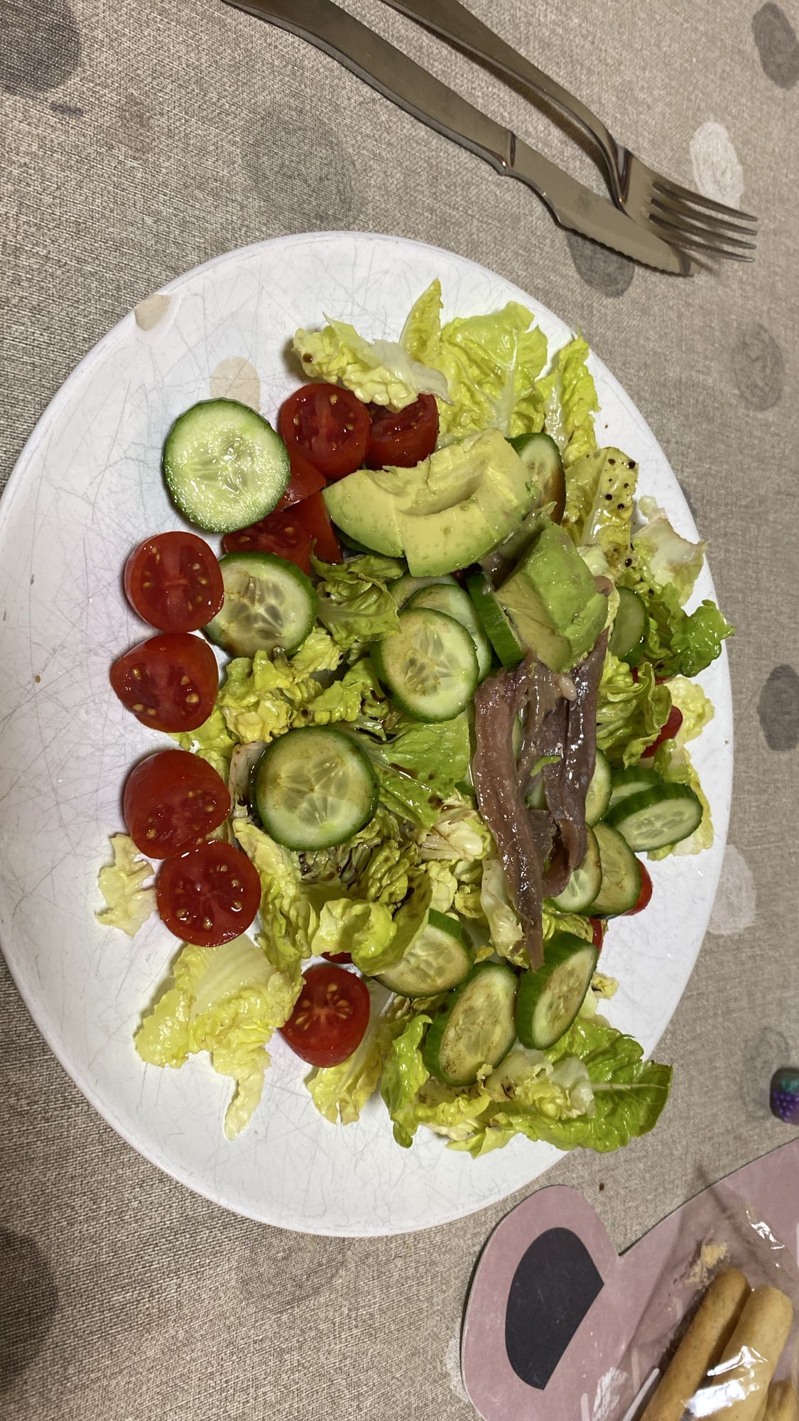 ensalada fresca con anchoas