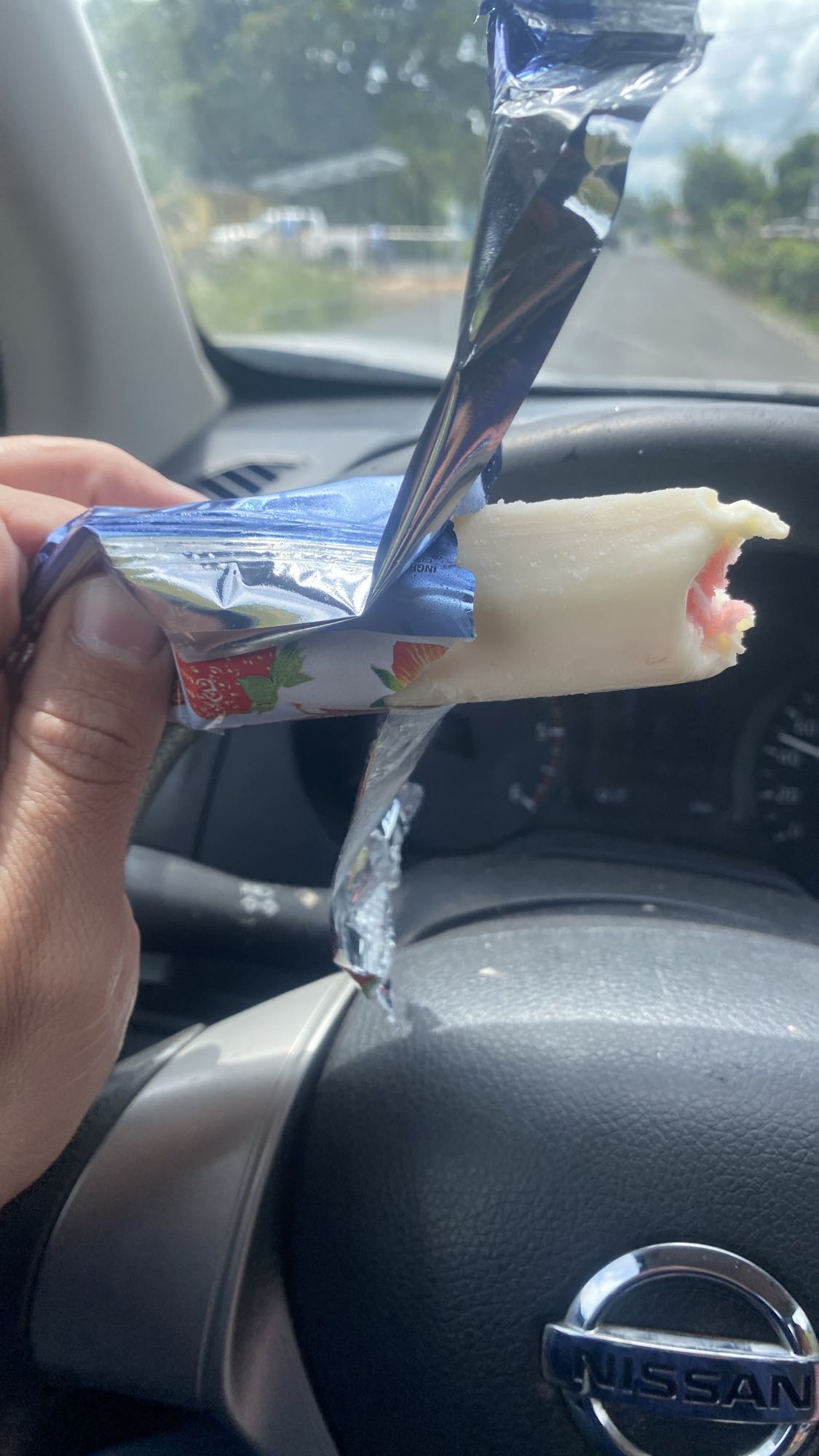 Helado de fresa y crema