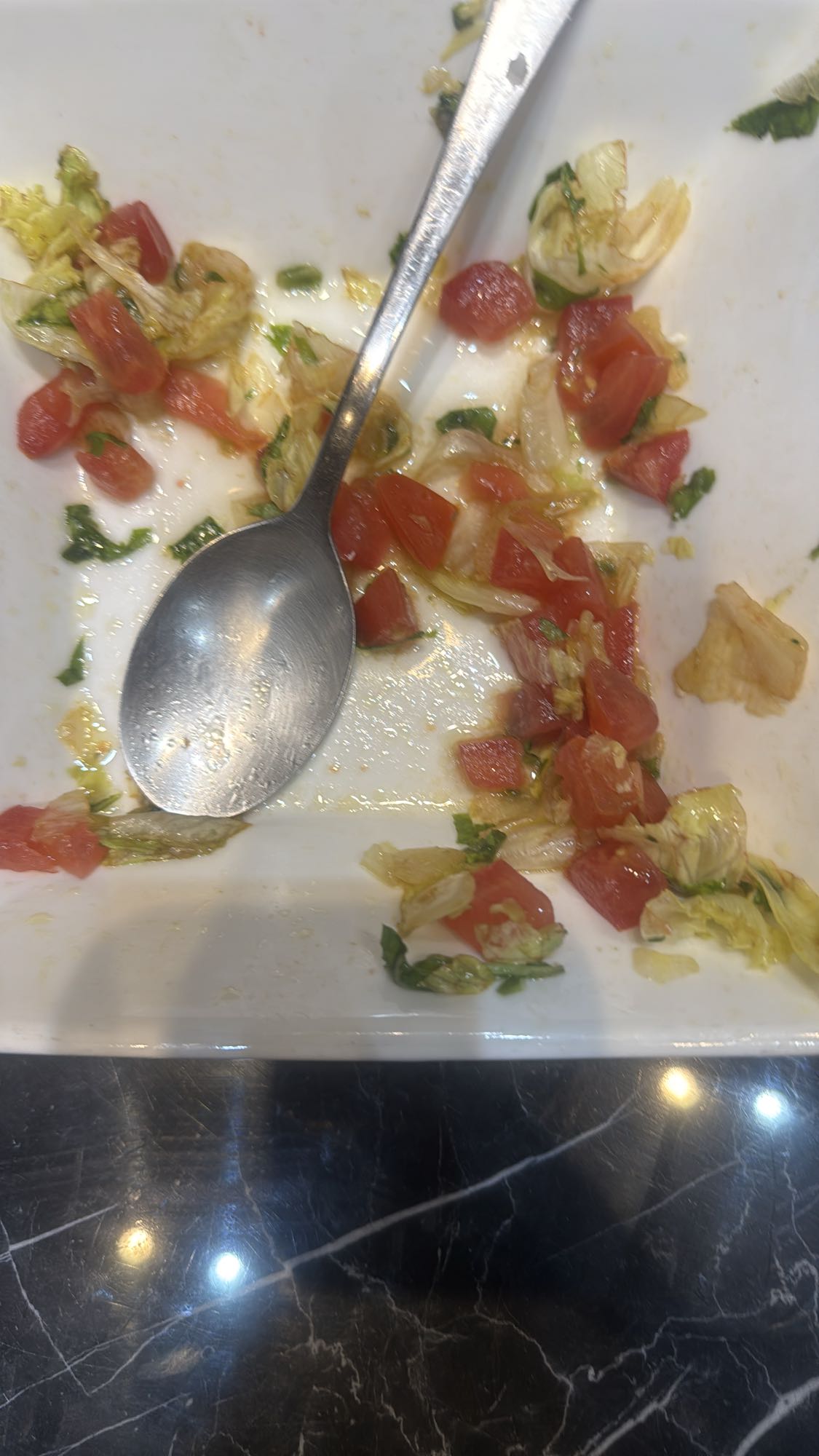 Tomato Lettuce Salad