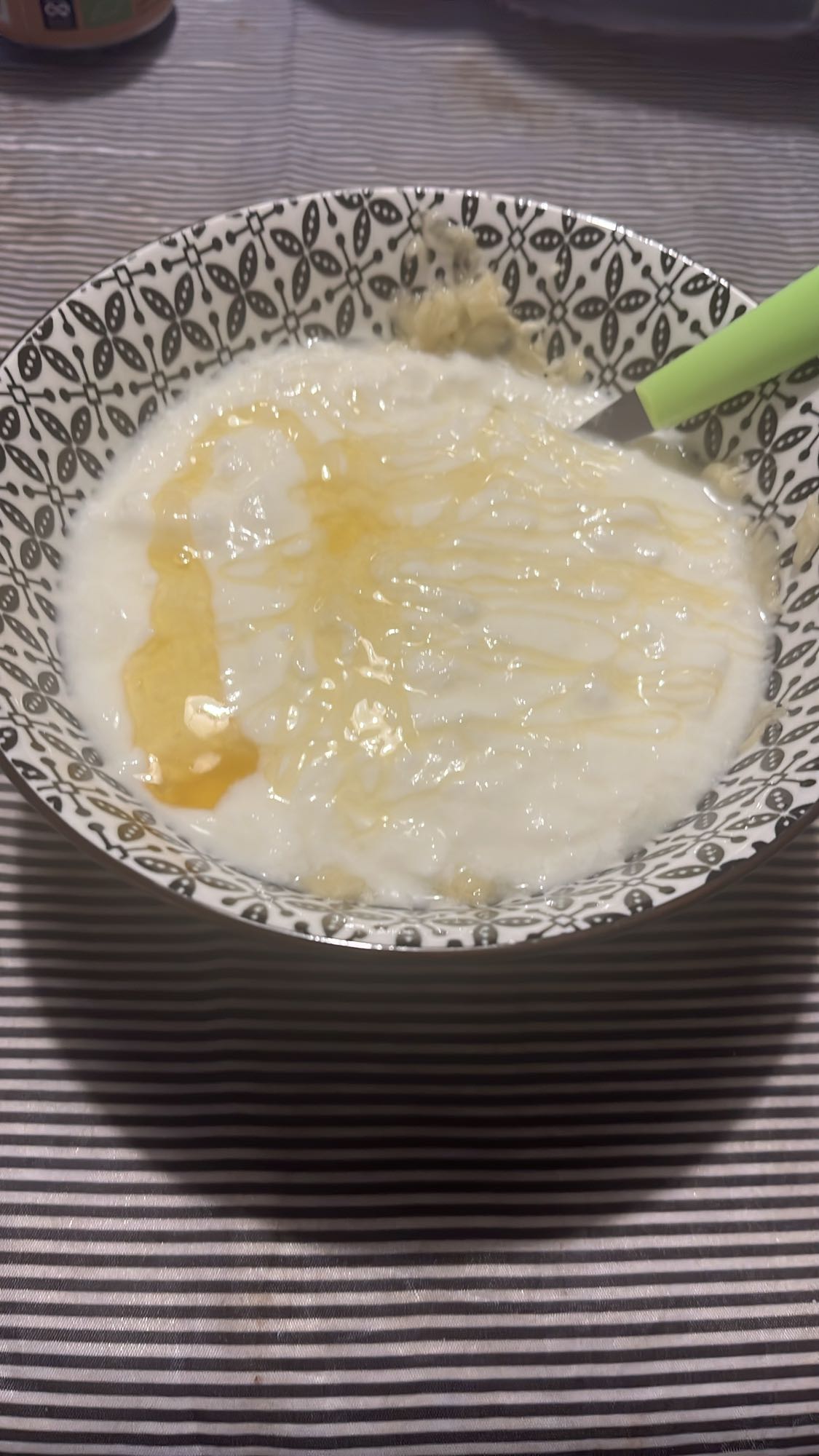 Мляко с ориз и мед