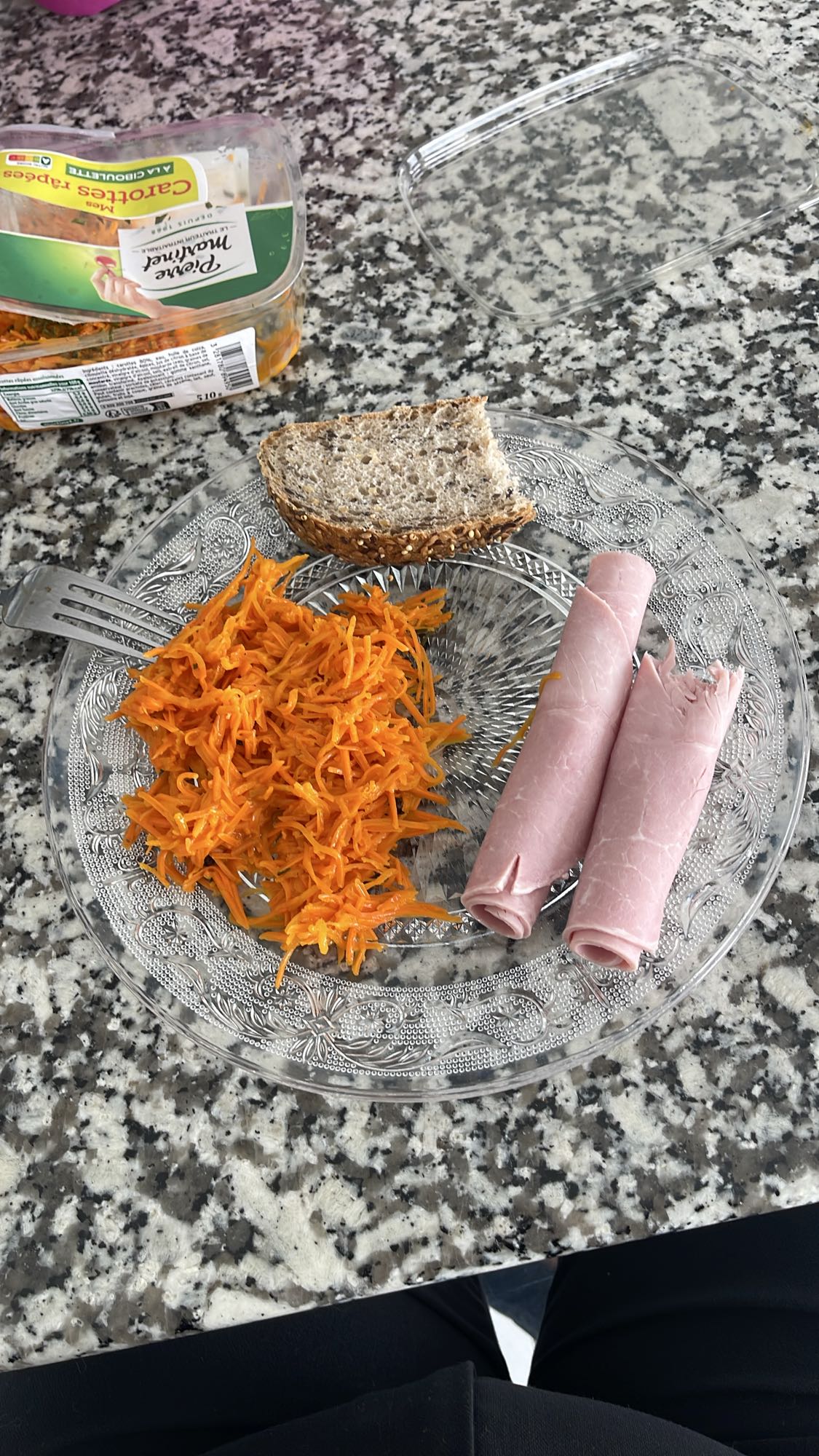 Déjeuner léger jambon carottes