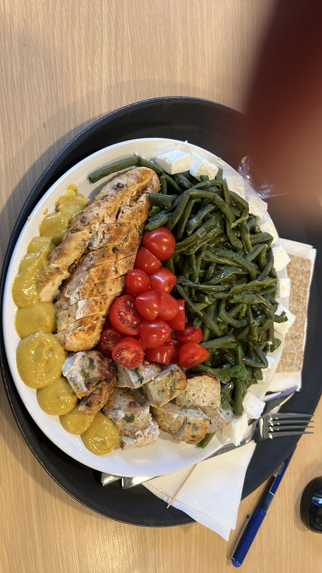 Πιατέλα με κοτόπουλο