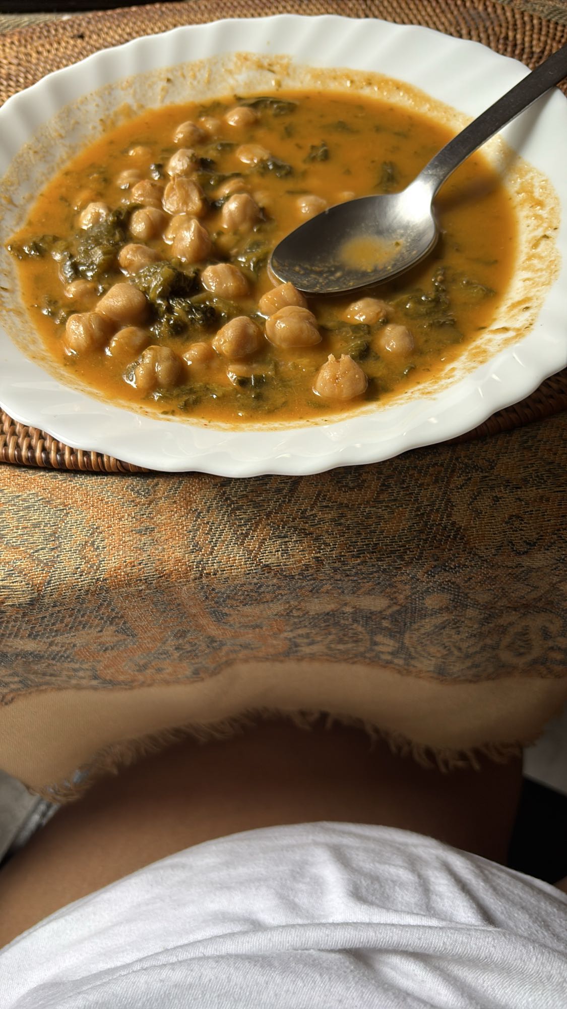guiso de garbanzos y espinaca