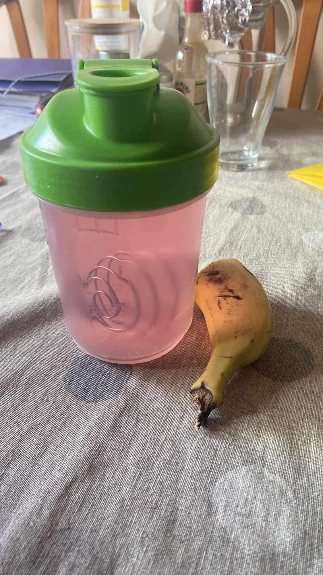 batido rosa y plátano