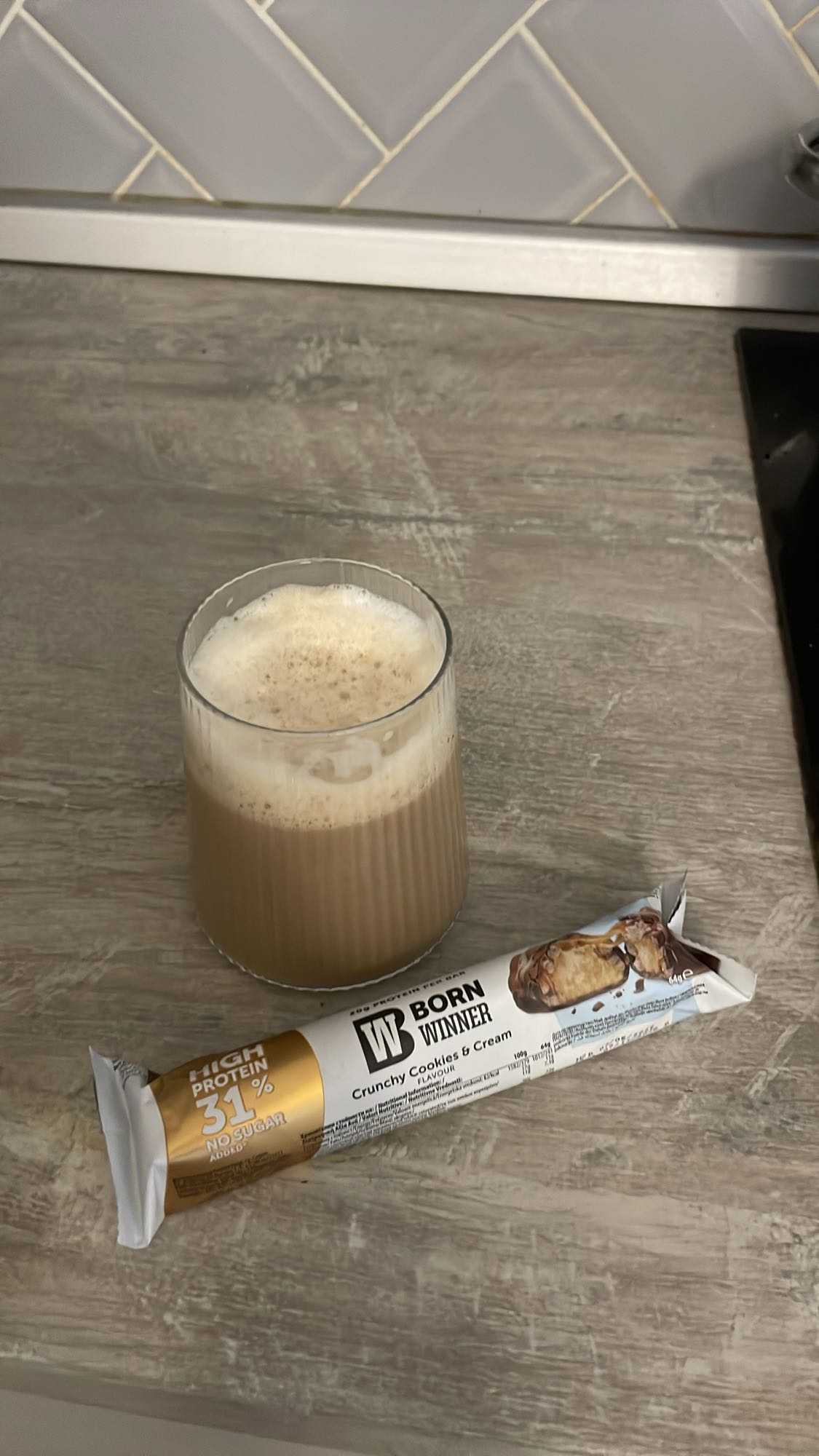 Baton proteic si cafea