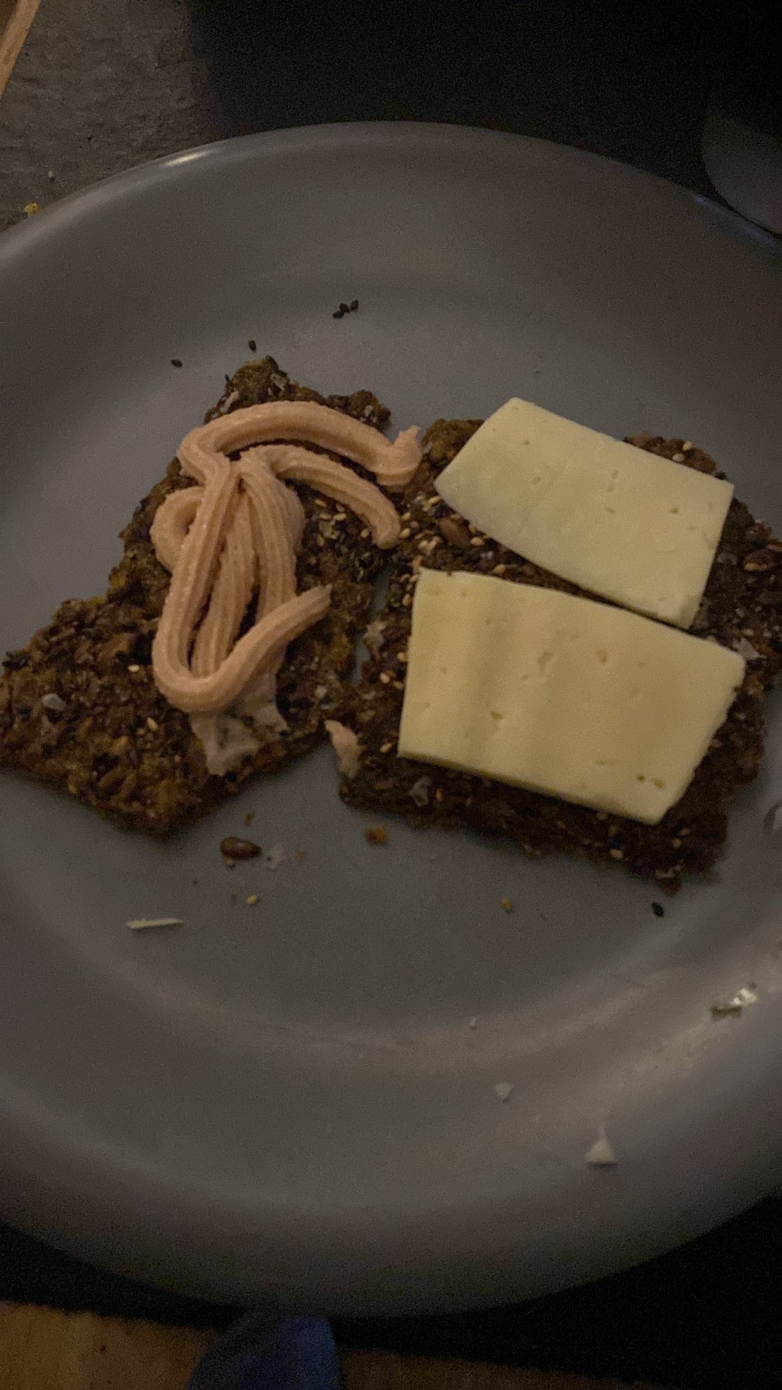 Knäckebröd med pålägg