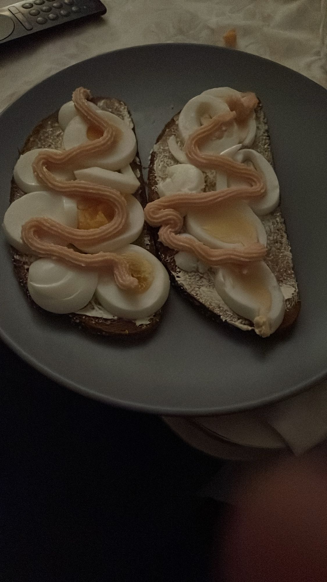 Äggmackor med kaviar