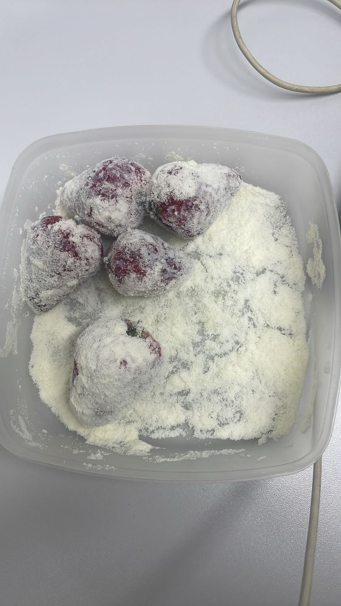 Morango com leite em pó