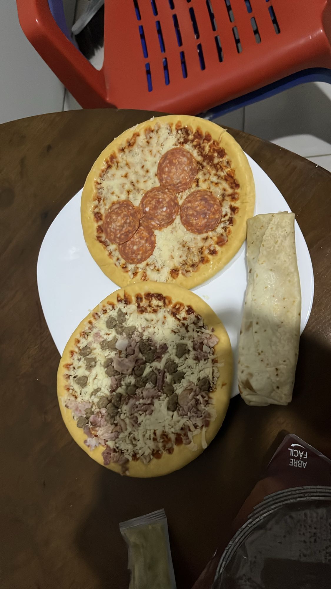 pizzas y burrito