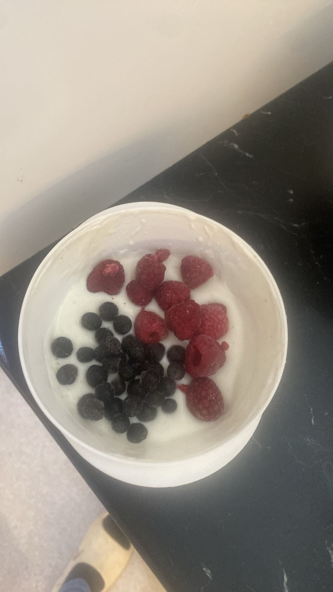 Yoghurt med bär