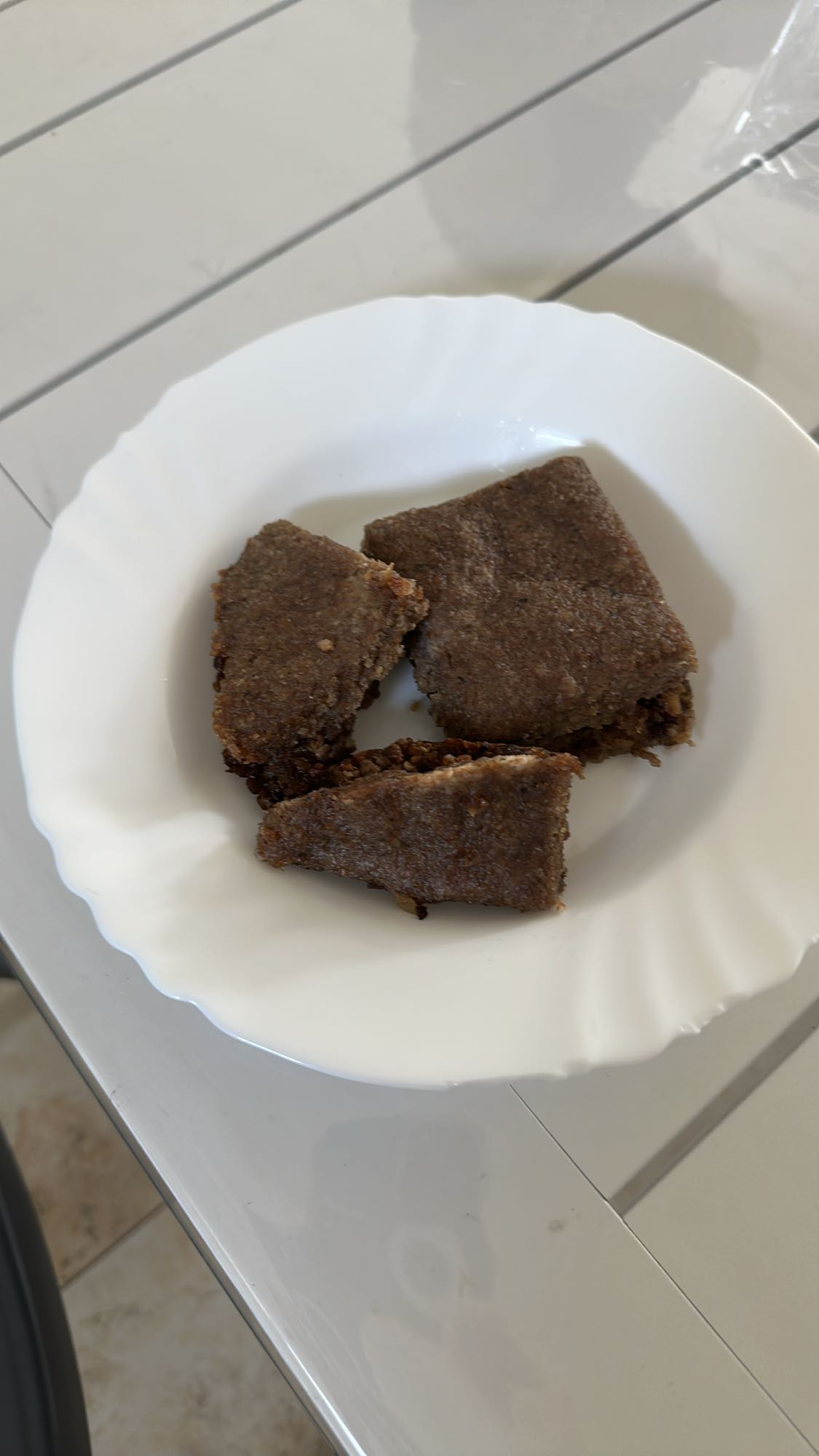 Baked bulgur meat pie