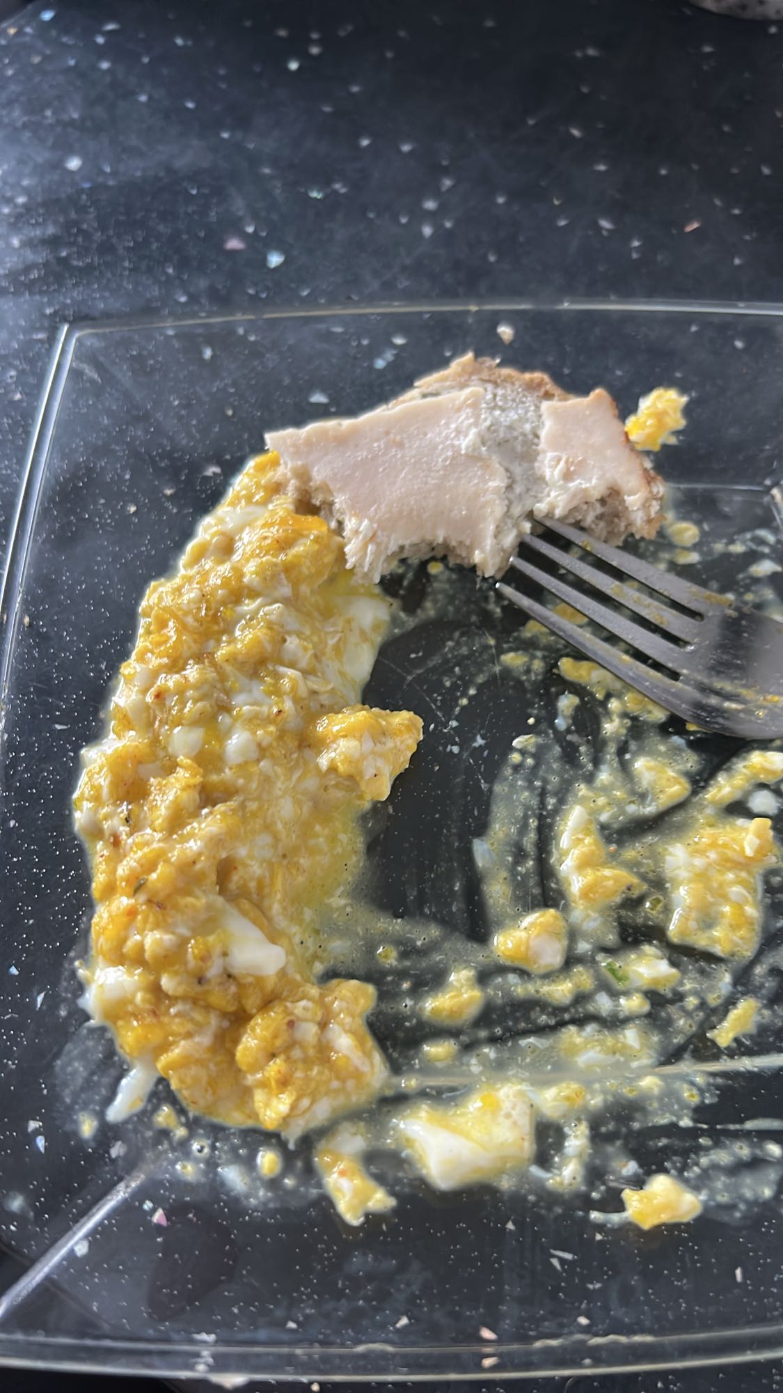 Jajecznica z kurczakiem