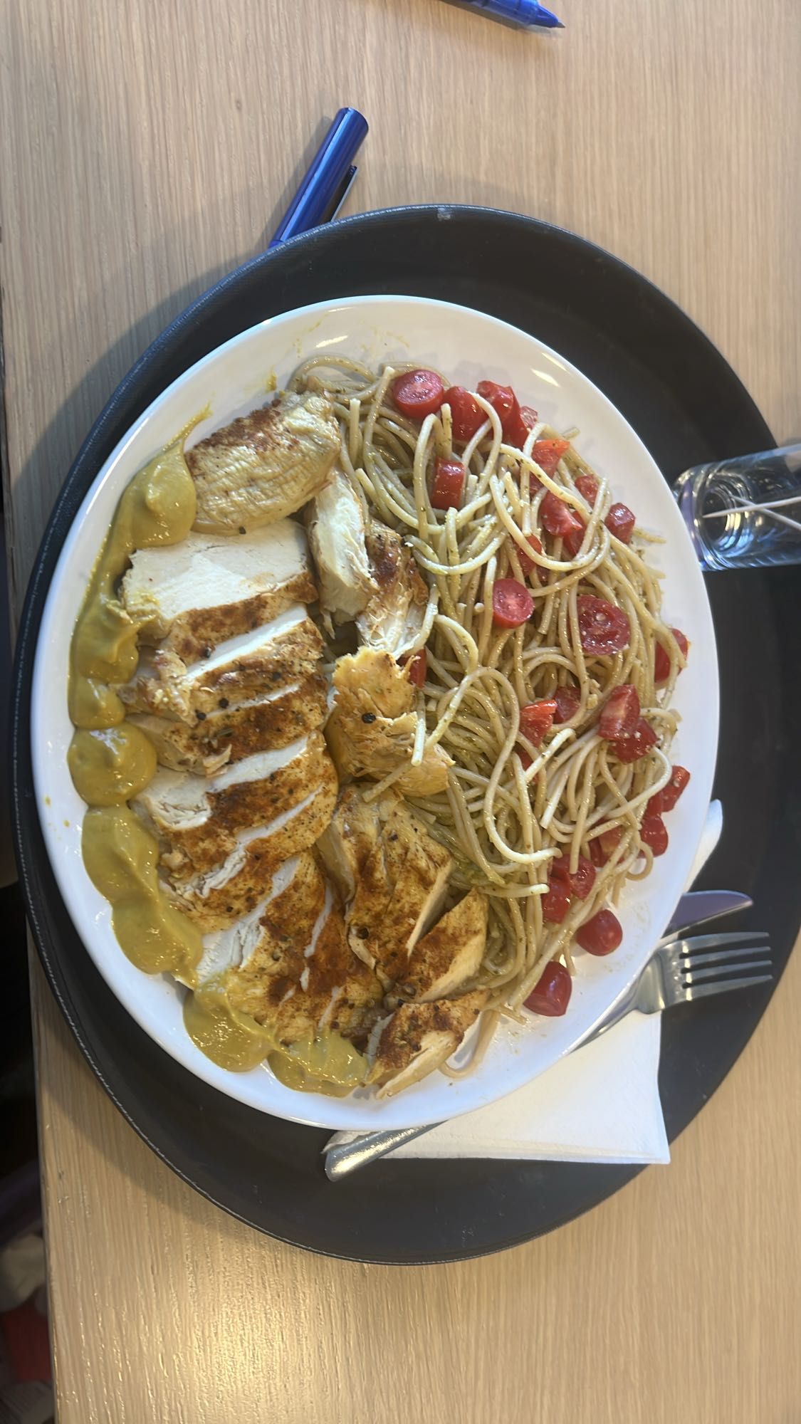 Κοτόπουλο με μακαρόνια