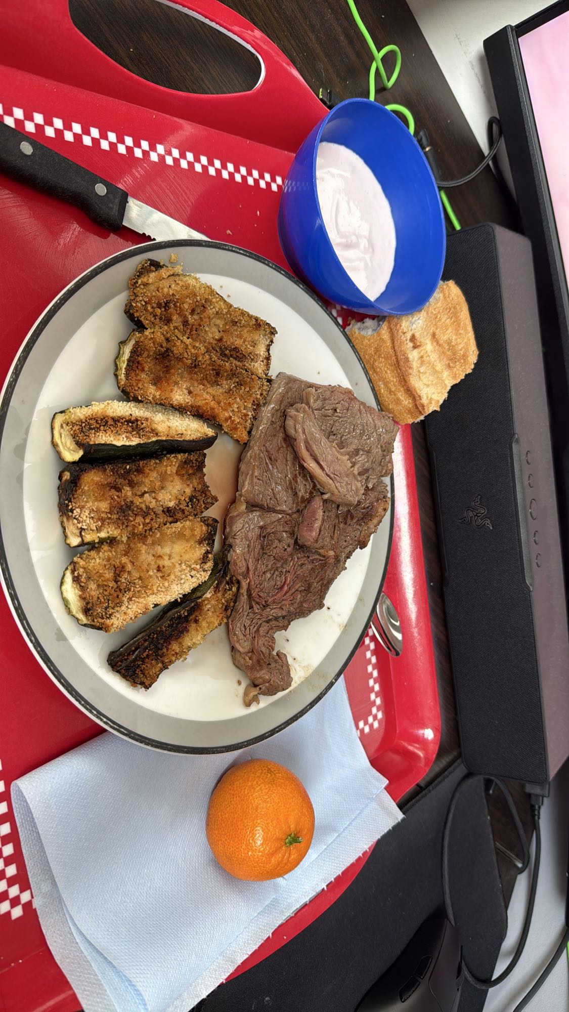 Steak et légumes grillés
