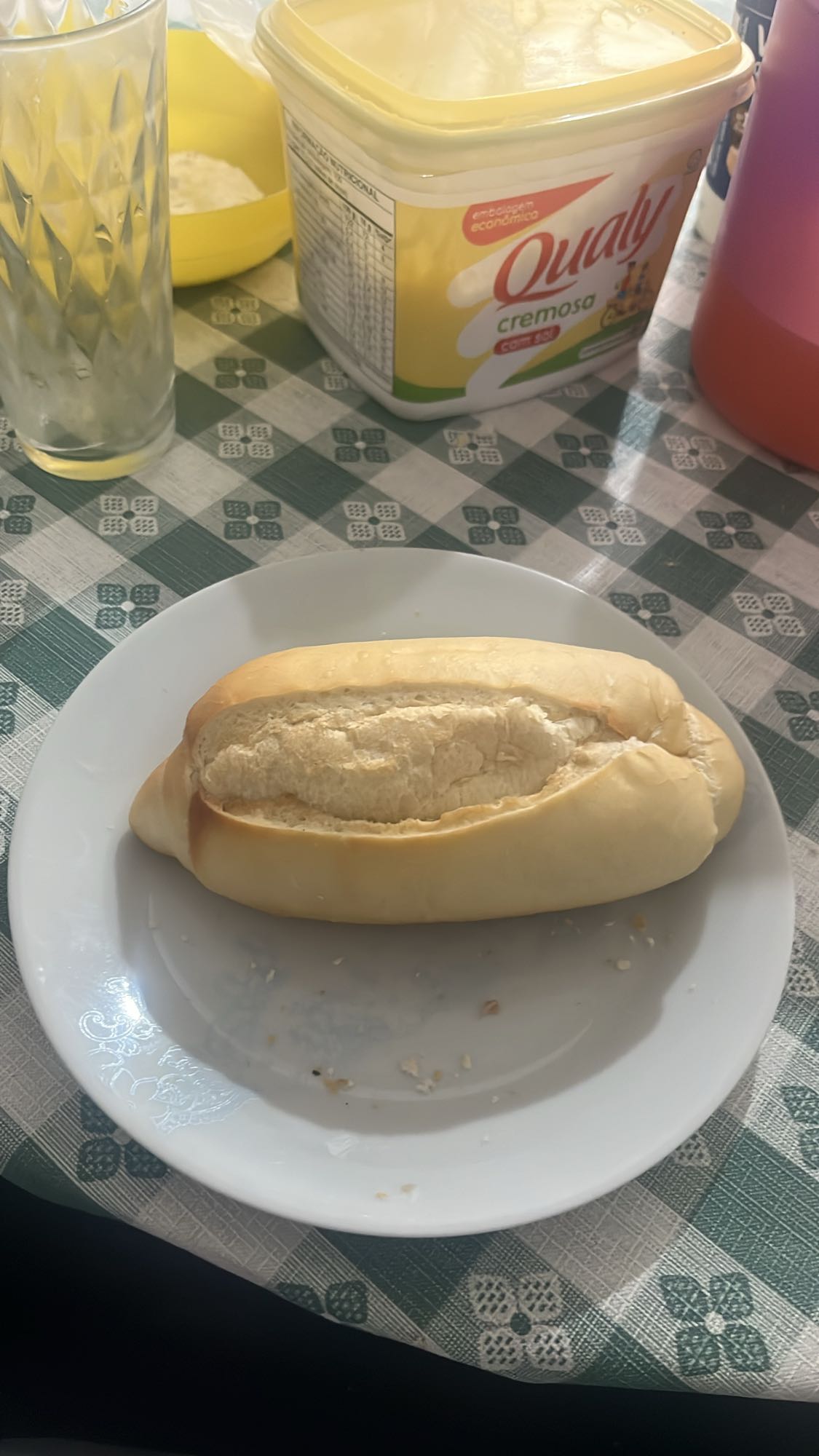 Pão com margarina