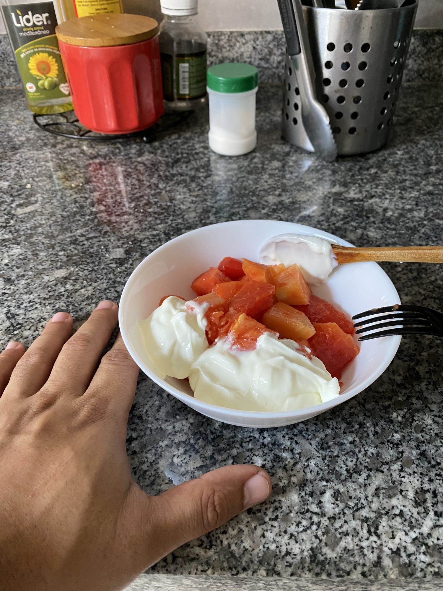 yogur con tomate