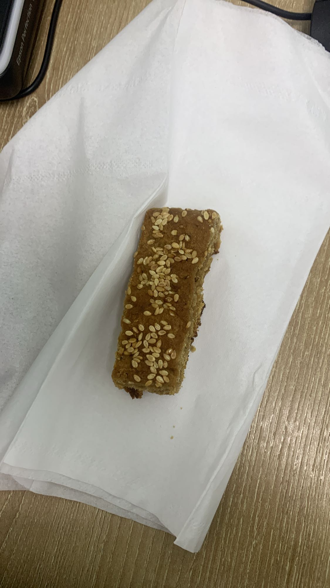 Sesame cake bar