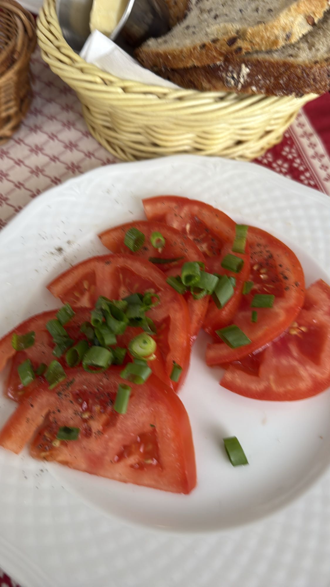 Pomidory z szczypiorkiem